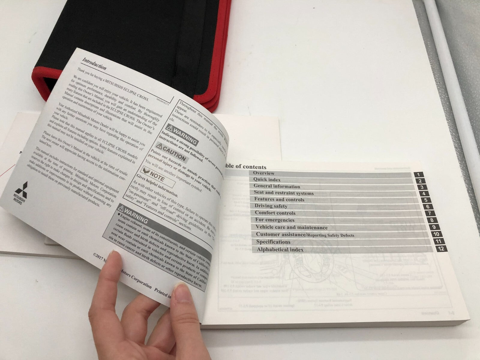 2018 Mitsubishi Eclipse Cross Owners Manual Set with Case OEM R01B34012