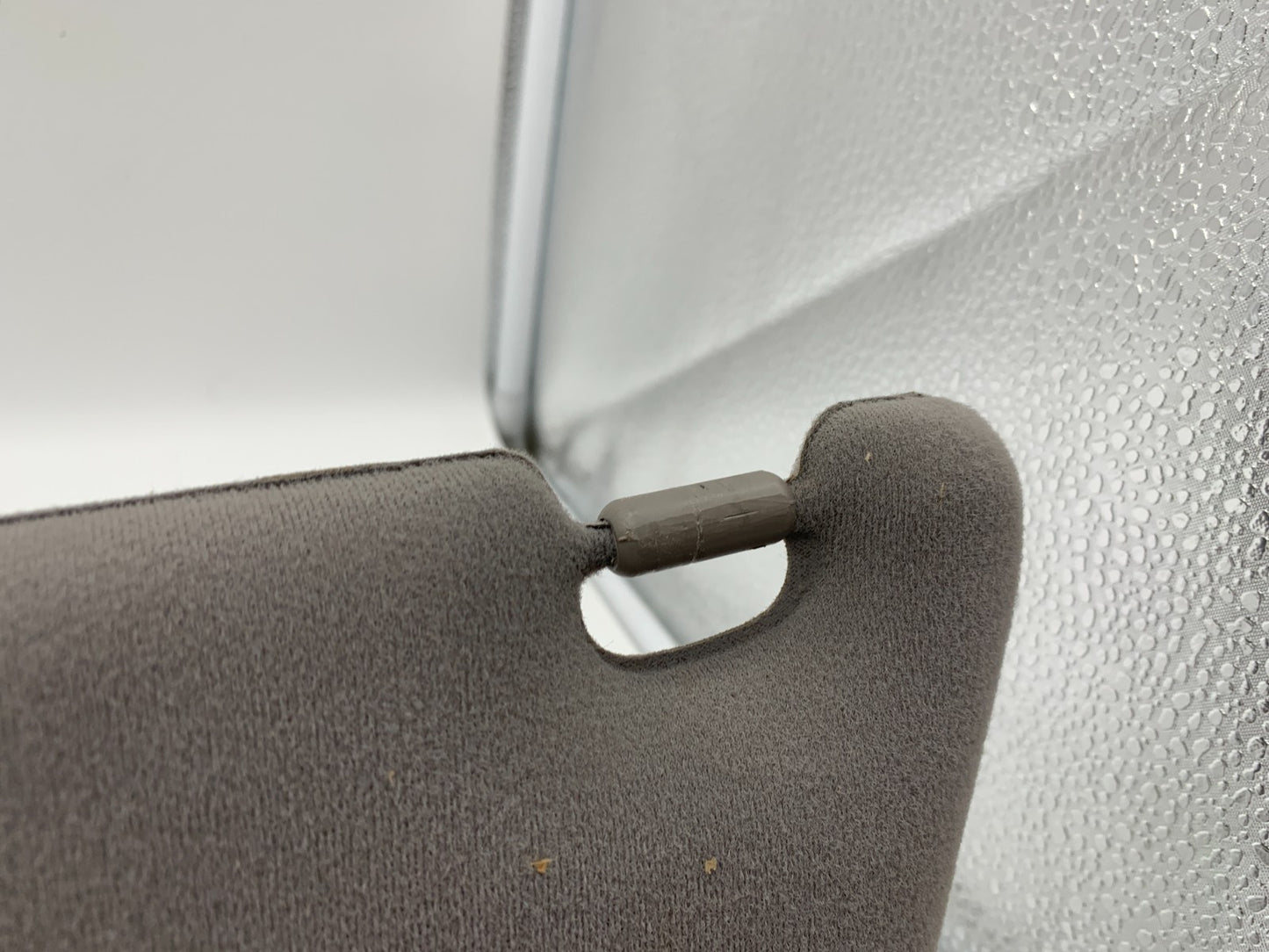 2002-2003 Lexus ES300 Driver Sun Visor Gray Illuminated OEM D01B20033