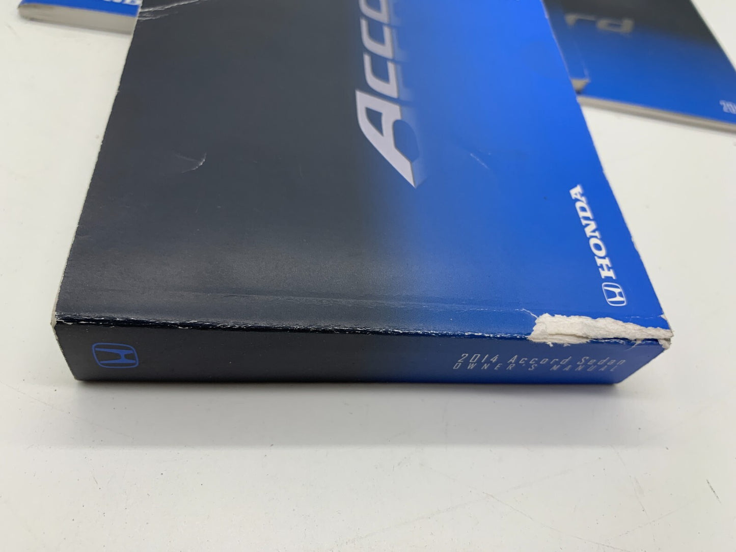 2014 Honda Accord Sedan Owners Manual Set with Case OEM B03B40079