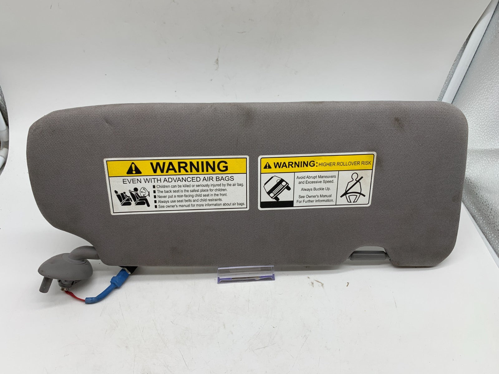 2017-2019 Honda CRV CR-V Driver Sun Visor Gray Illuminated OEM B01B28001