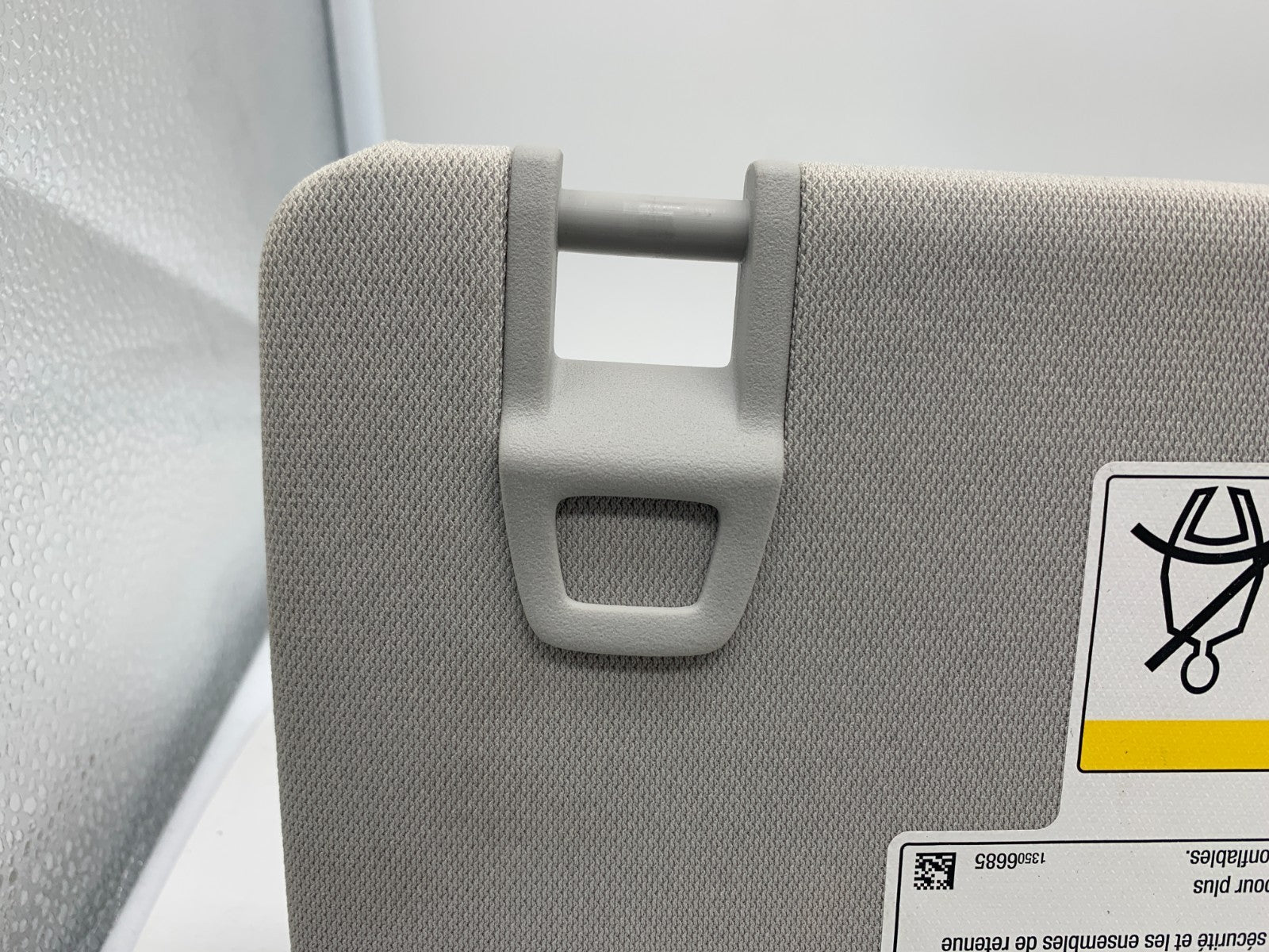 2021-2023 Chevrolet Trailblazer Driver Sun Visor Gray Illuminated OEM A01B56002