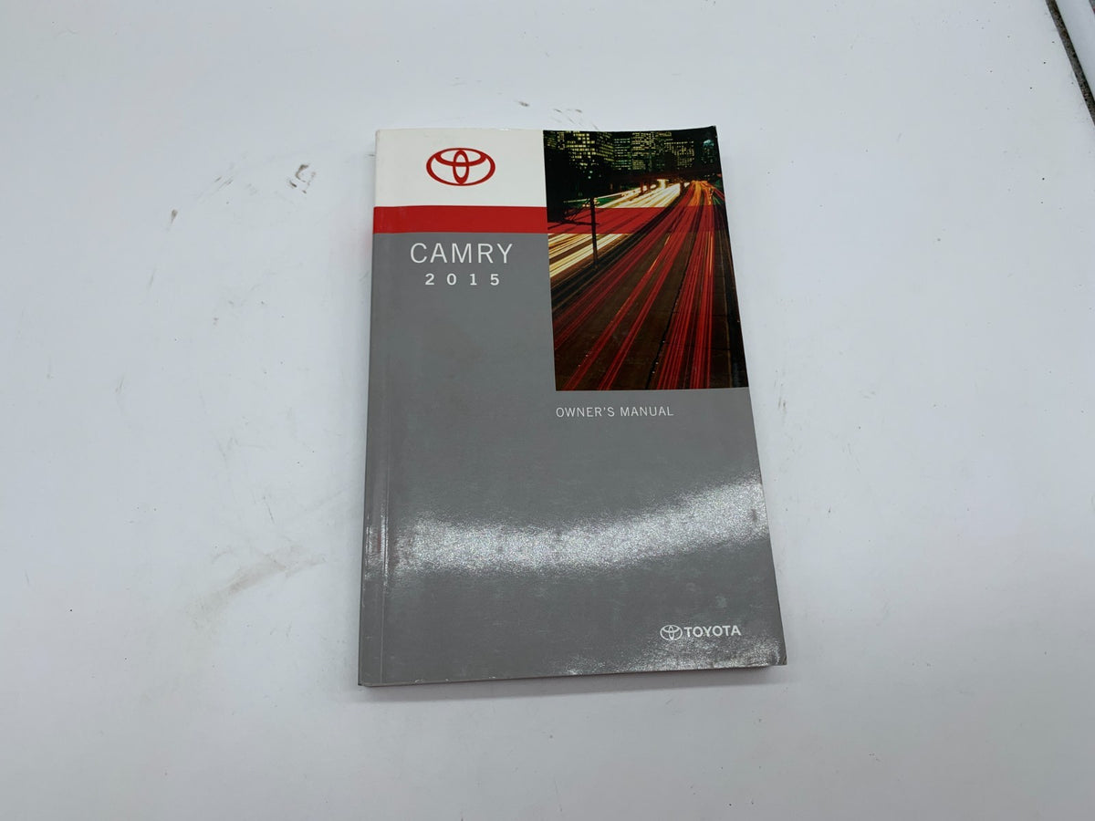 2015 Toyota Camry Owners Manual OEM D03B28006