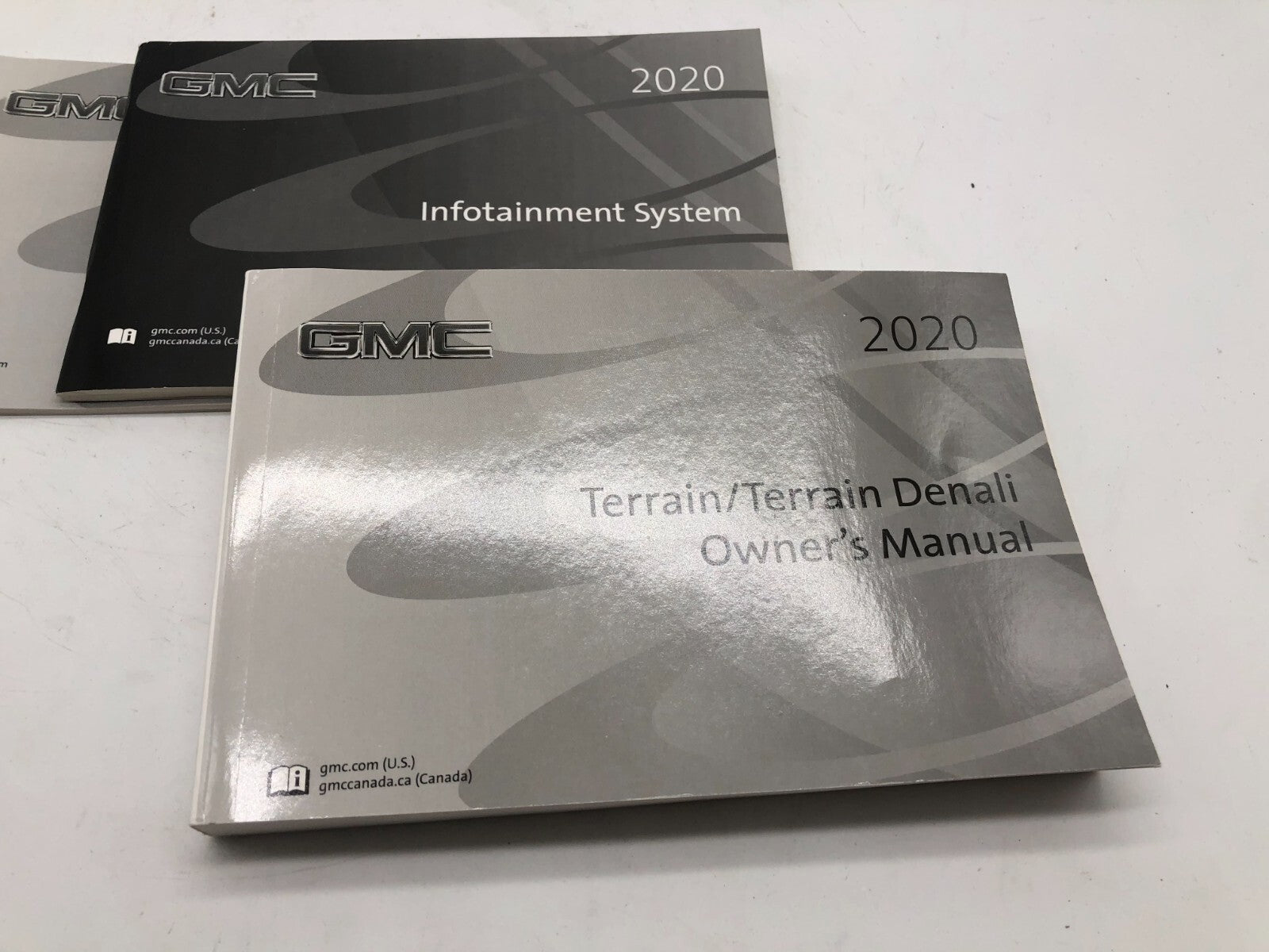 2020 GMC Terrain Terrain Denali Owners Manual Set OEM A02B03032