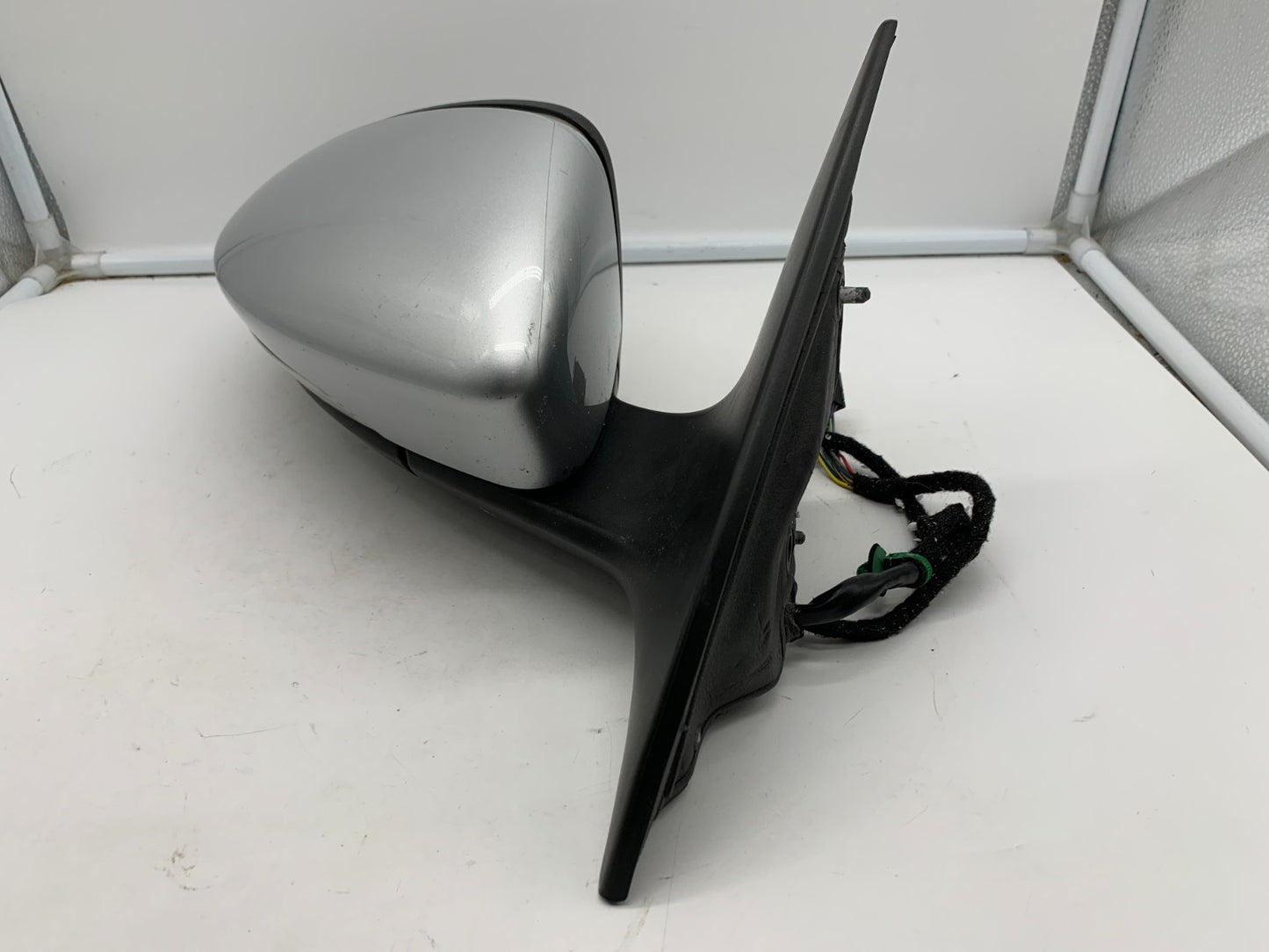 2009-2012 Volkswagen CC Passenger Side View Power Door Mirror Silver A01B08064