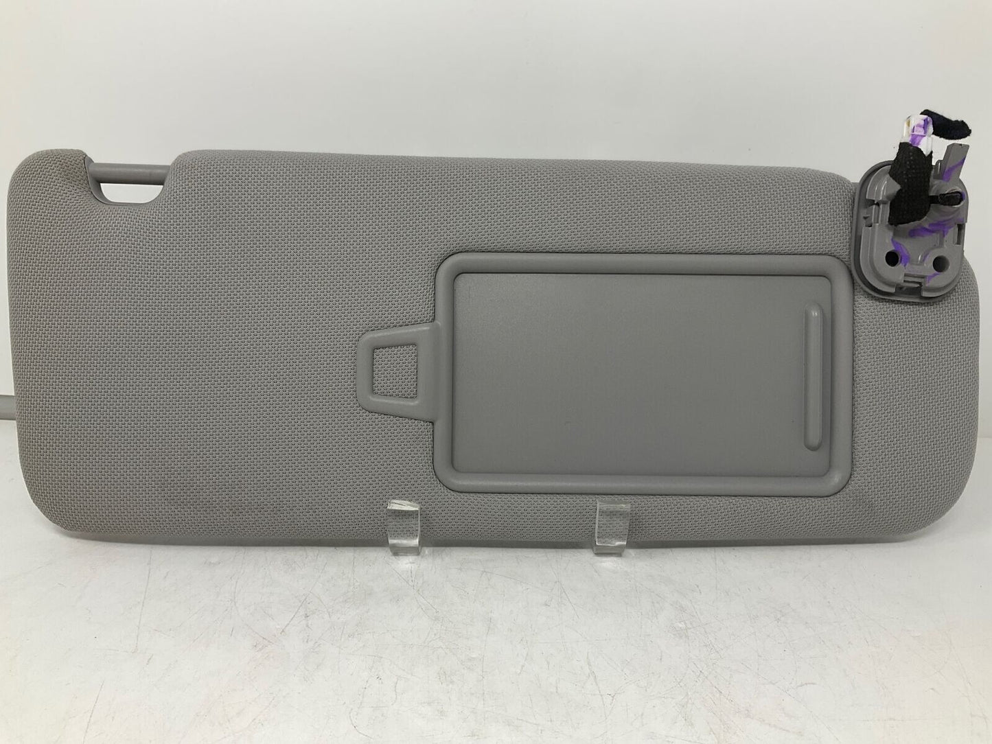 2015-2019 Hyundai Sonata Passenger Sun Visor Gray Illuminated OEM A01B39040