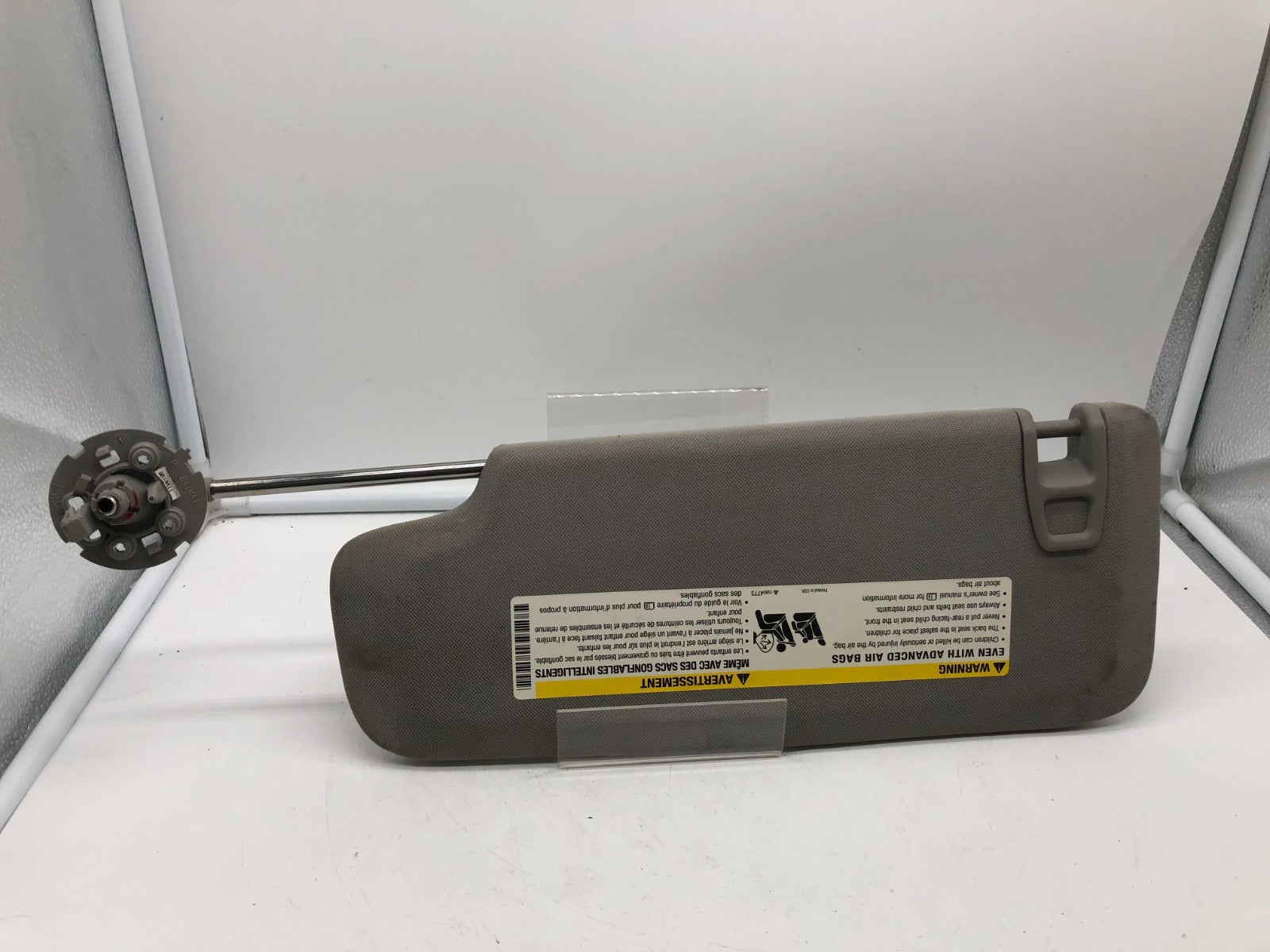 2004-2012 Chevrolet Malibu Passenger Sun Visor Gray OEM B04B22032