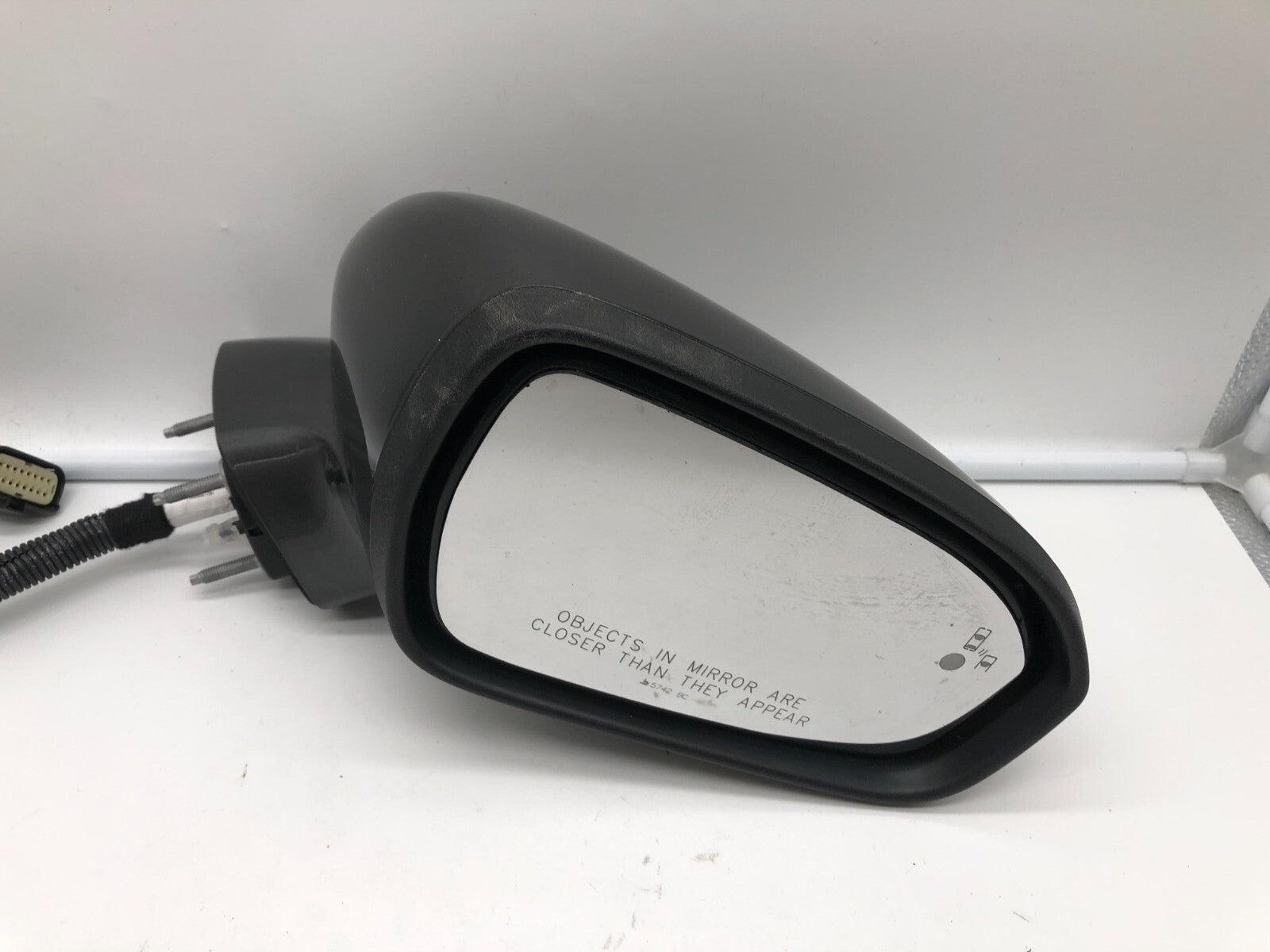 2019-2020 Ford Fusion Passenger Side View Power Door Mirror Gray BSA B02B12043