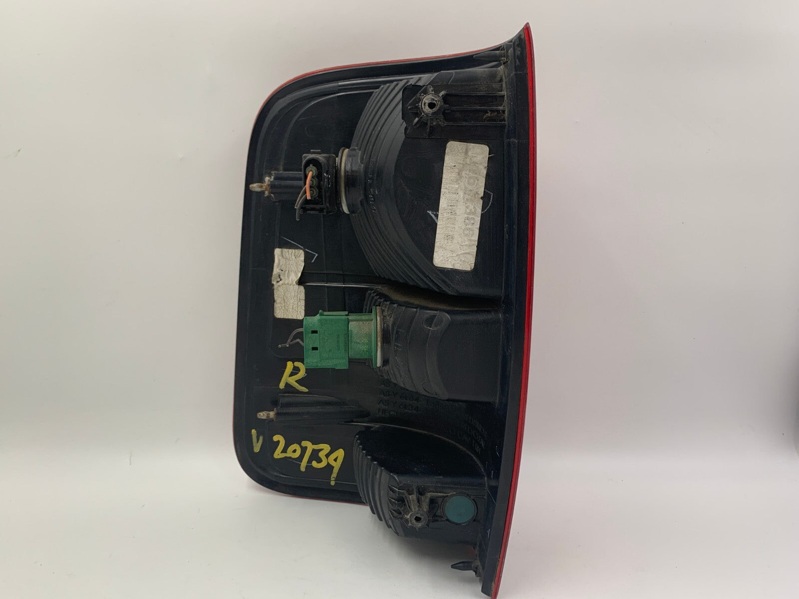 2004-2008 Ford F-150 Passenger Side Tail Light Taillight Styleside OEM E03B26090