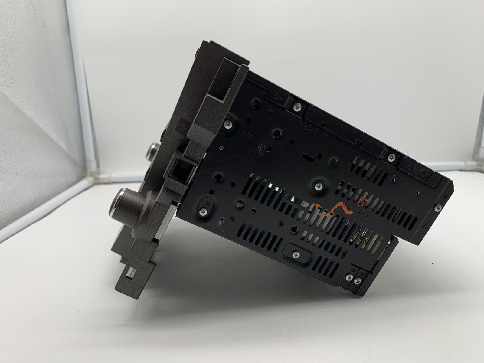 2007-2009 Leuxs ES350 AM FM CD Player Radio Receiver OEM B03B20035