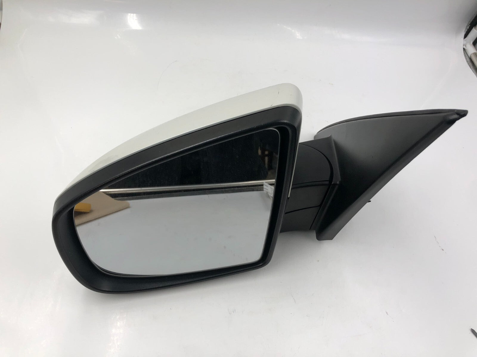 2011-2013 BMW X5 Driver Side View Power Door Mirror White OEM B03B24003