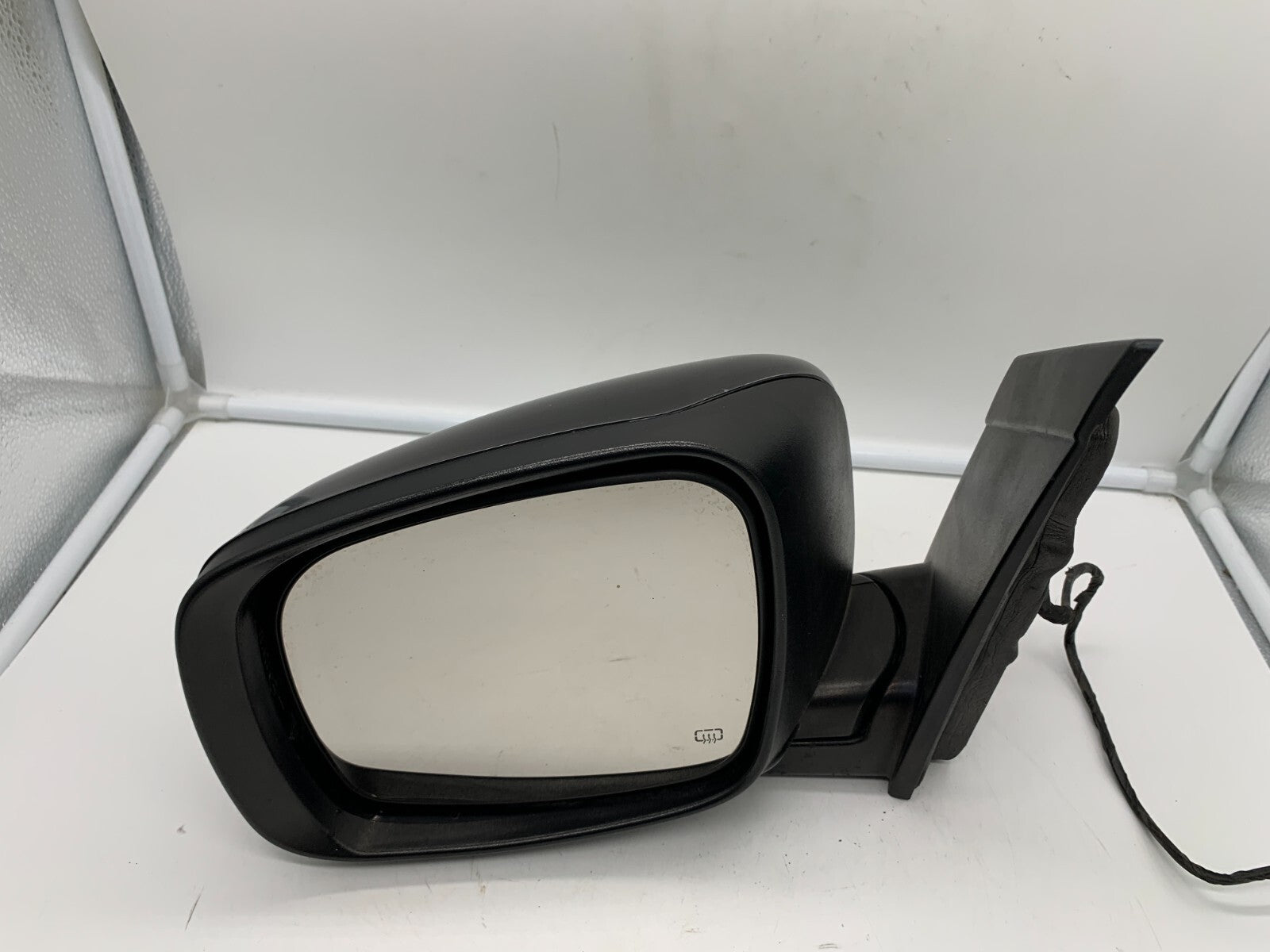 2011-2016 Chrysler Town & Country Driver Power Door Mirror Black OEM A03B11036