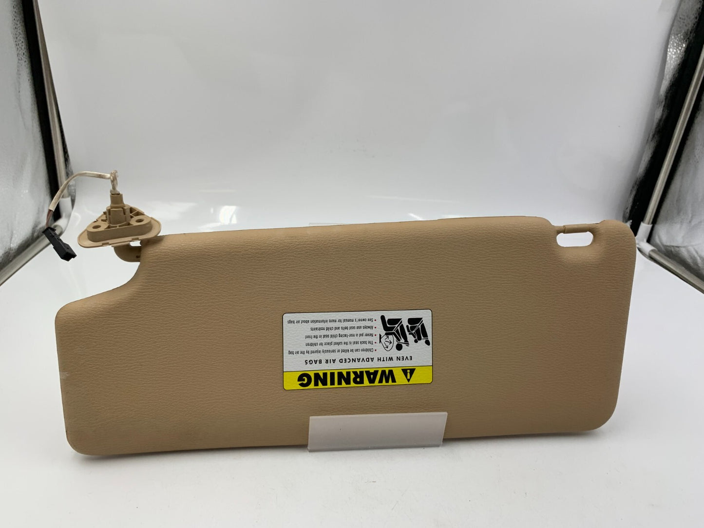 2007-2010 BMW X3 Passenger Sun Visor Illuminated Tan OEM D04B11048