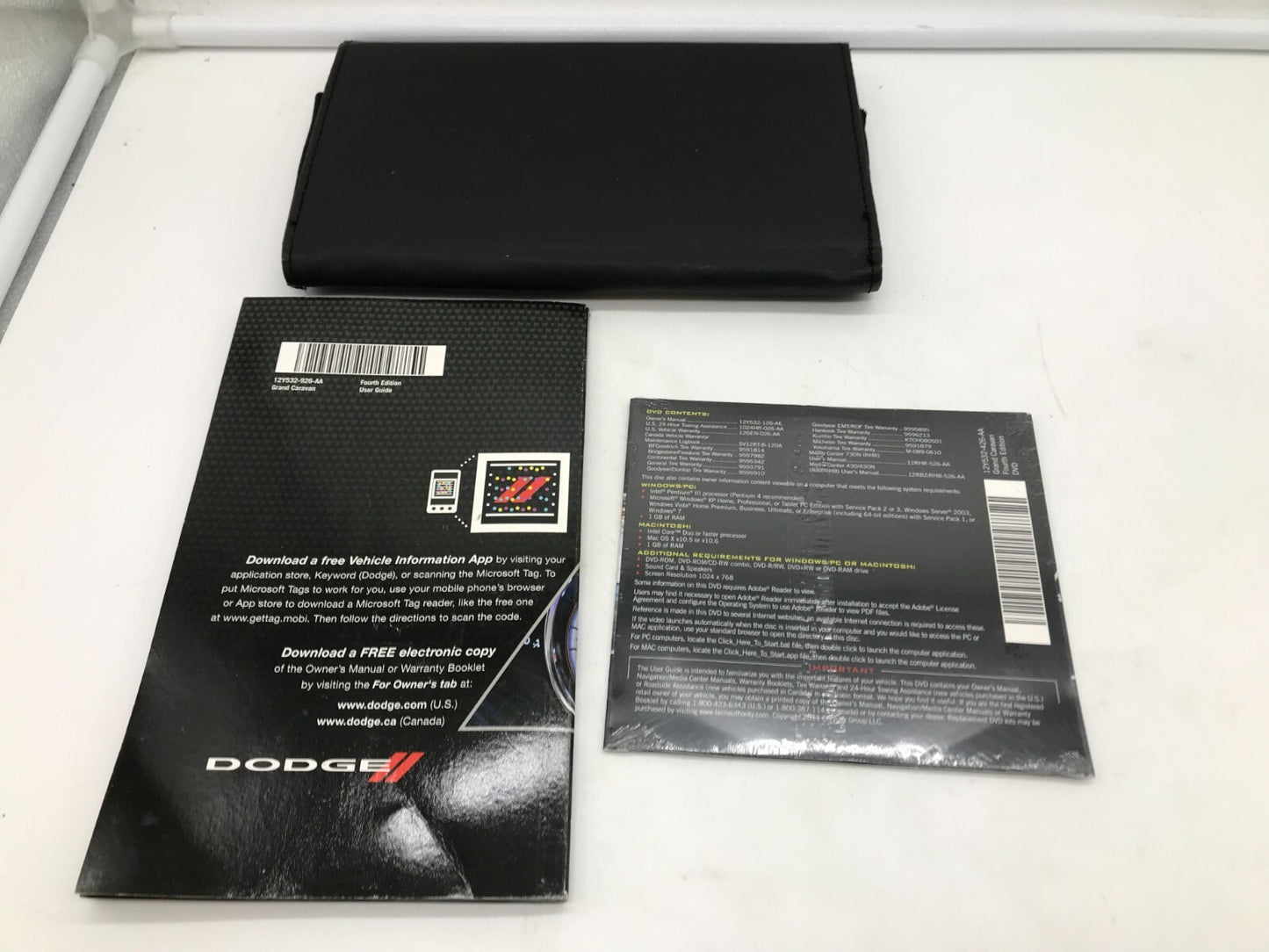 2012 Dodge Grand Caravan Owners Manual Set with Case OEM D04B66008