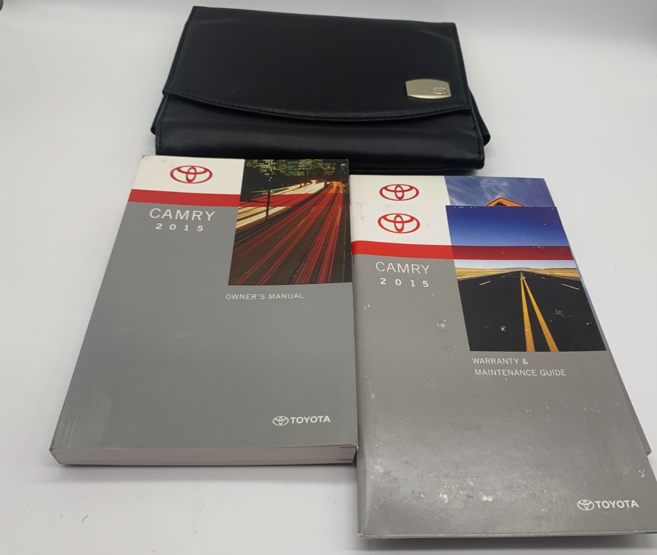 2015 Toyota Camry Owners Manual Set with Case OEM