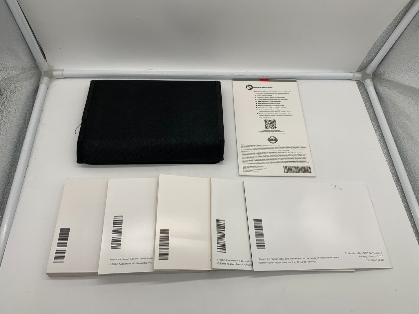 2016 Nissan Rogue Owners Manual Set with Case OEM A03B13006