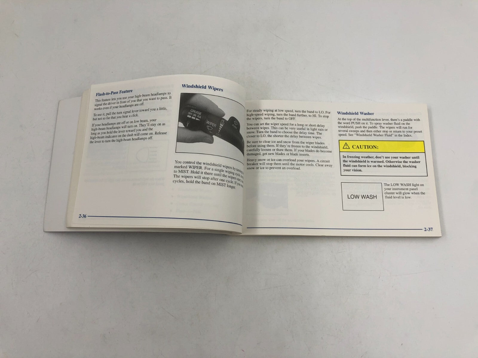 1998 Buick Regal Owners Manual with Case OEM D03B33025