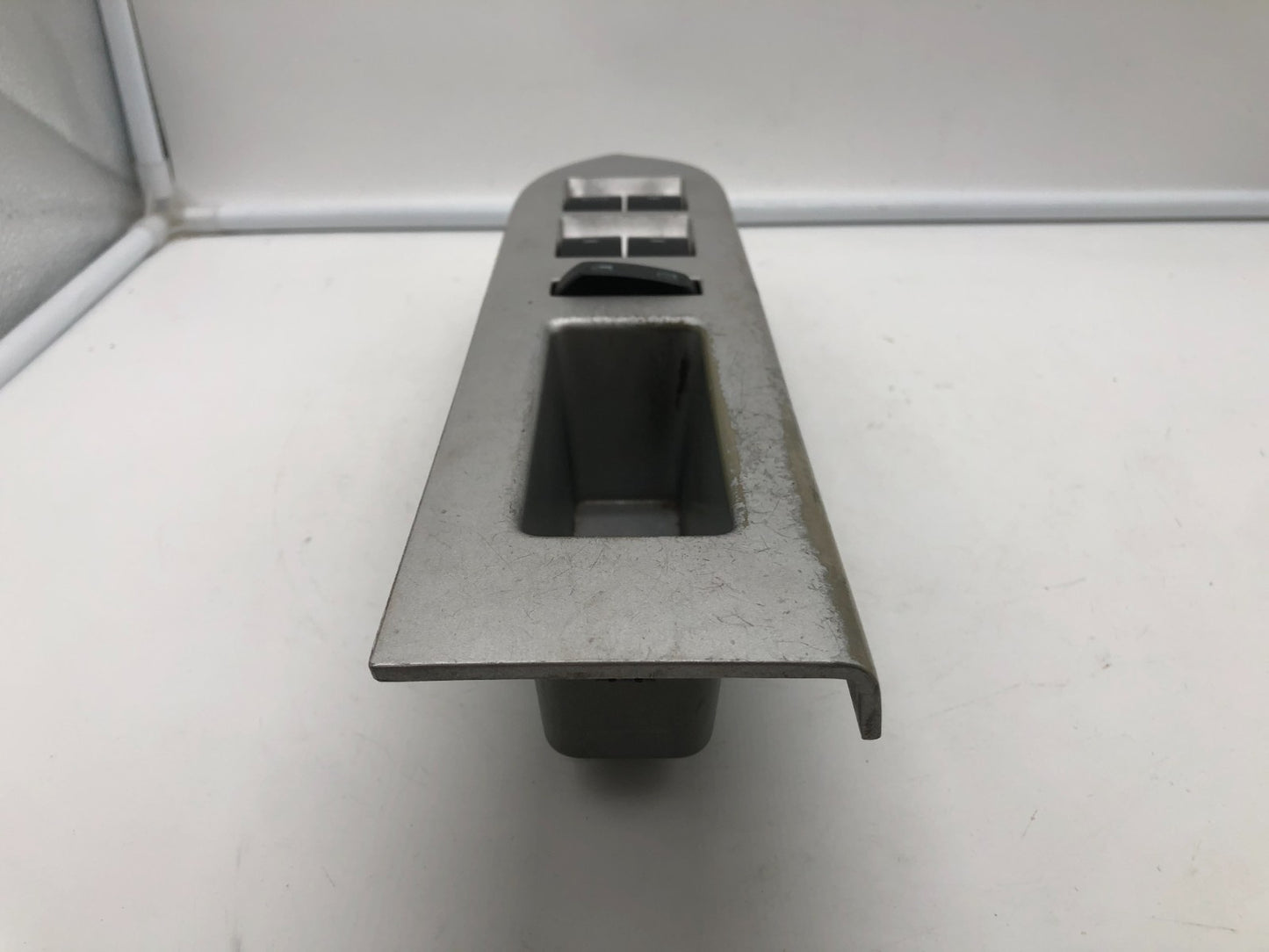 2008-2011 Mercury Mariner Master Power Window Switch OEM B03B54086