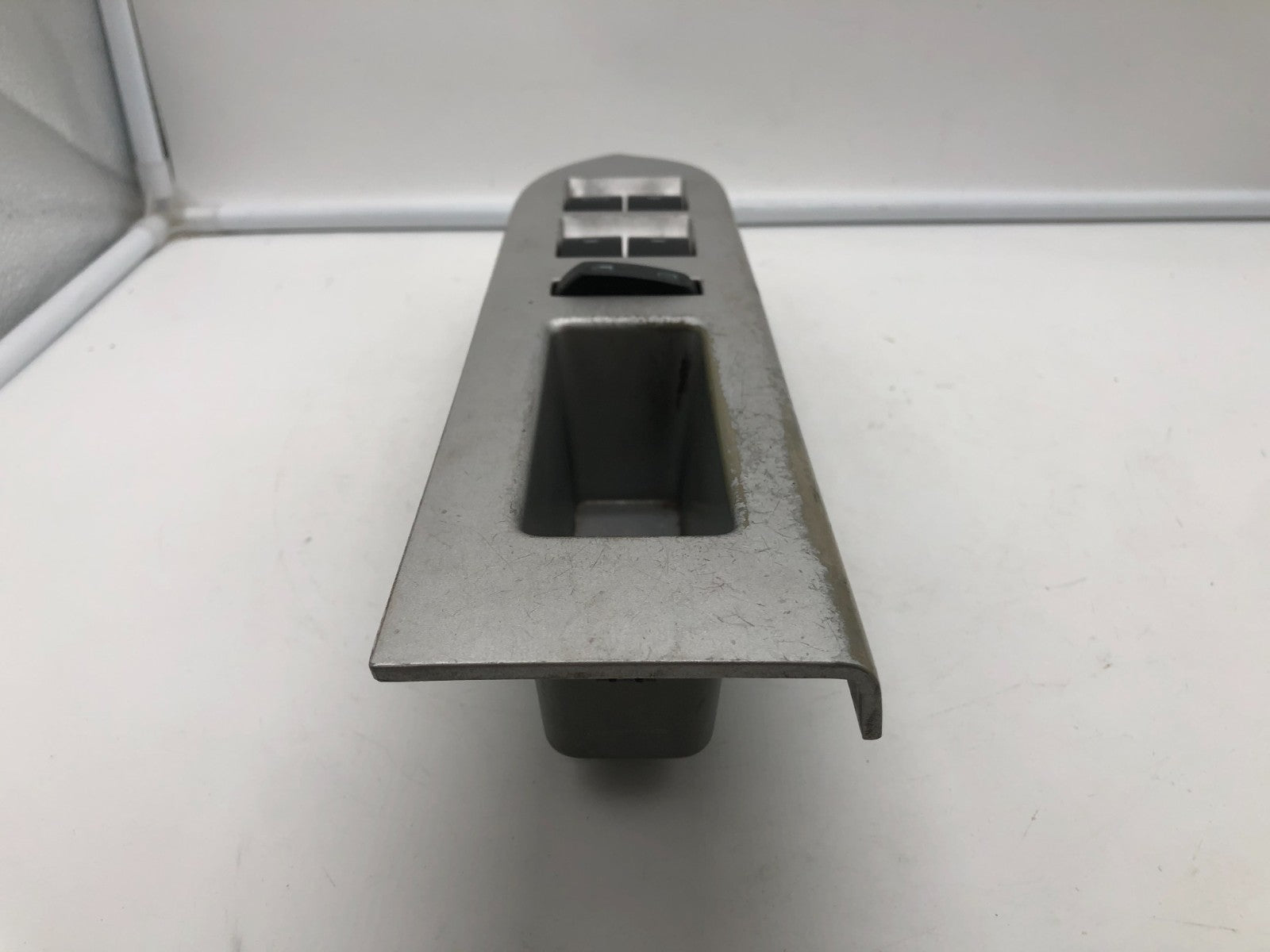 2008-2011 Mercury Mariner Master Power Window Switch OEM B03B54086