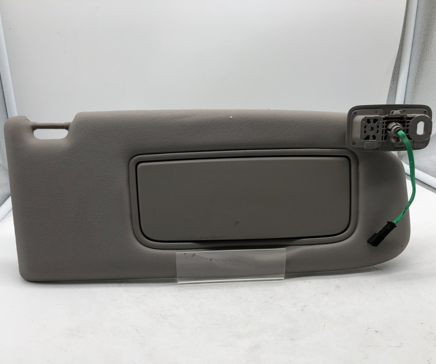 2007-2011 Volvo S40 Passenger Sun Visor Sunvisor Gray Illumination OEM A02B04002