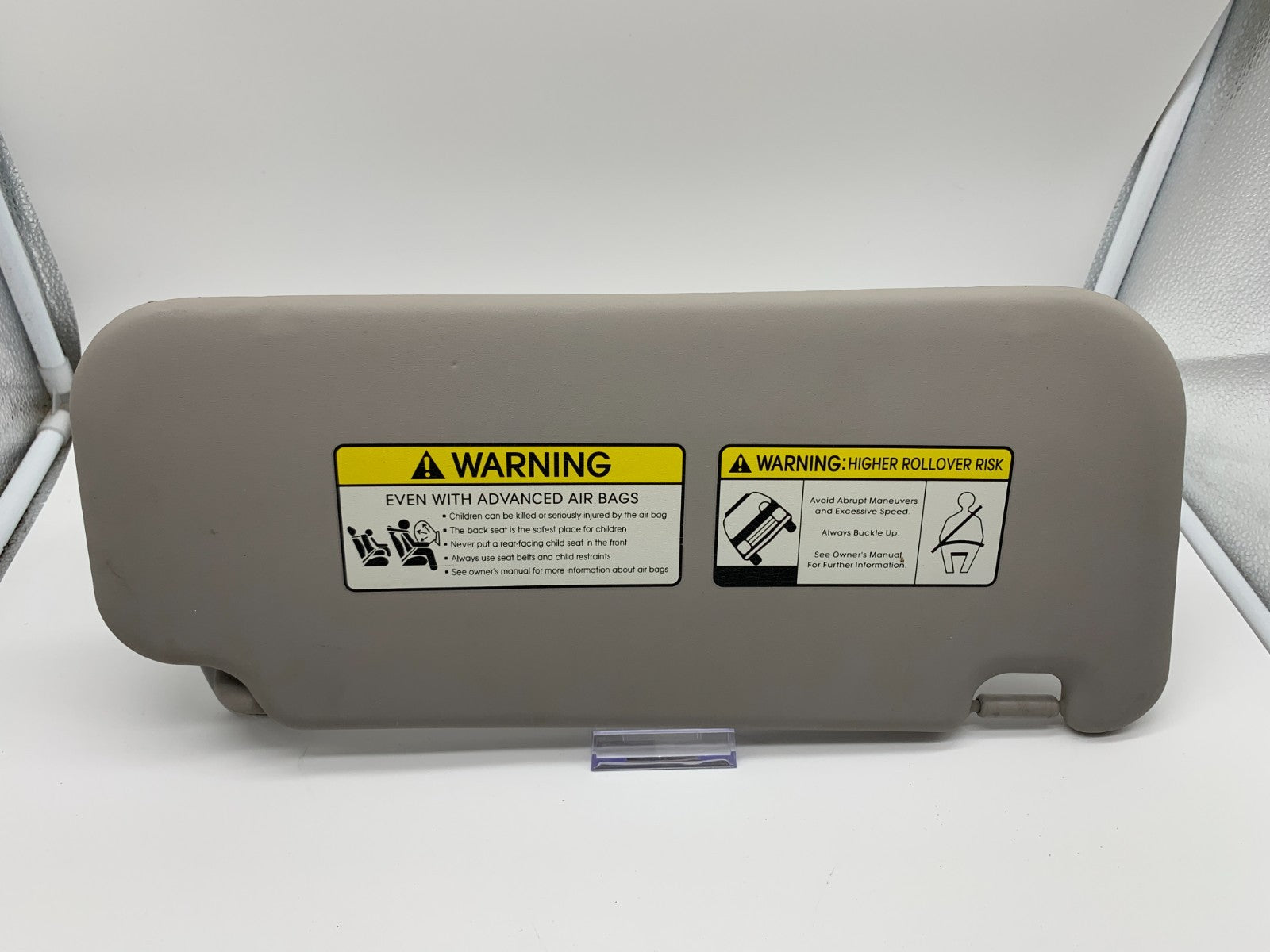 2010-2013 Kia Soul Driver Sun Visor Gray OEM C04B51005