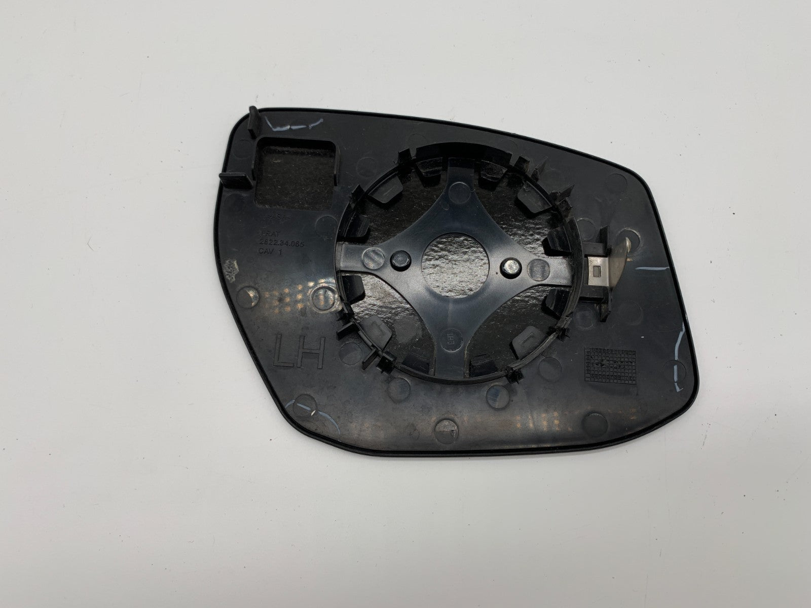 2013-2015 Nissan Sentra Driver Side View Power Door Mirror Glass Only D04B46004