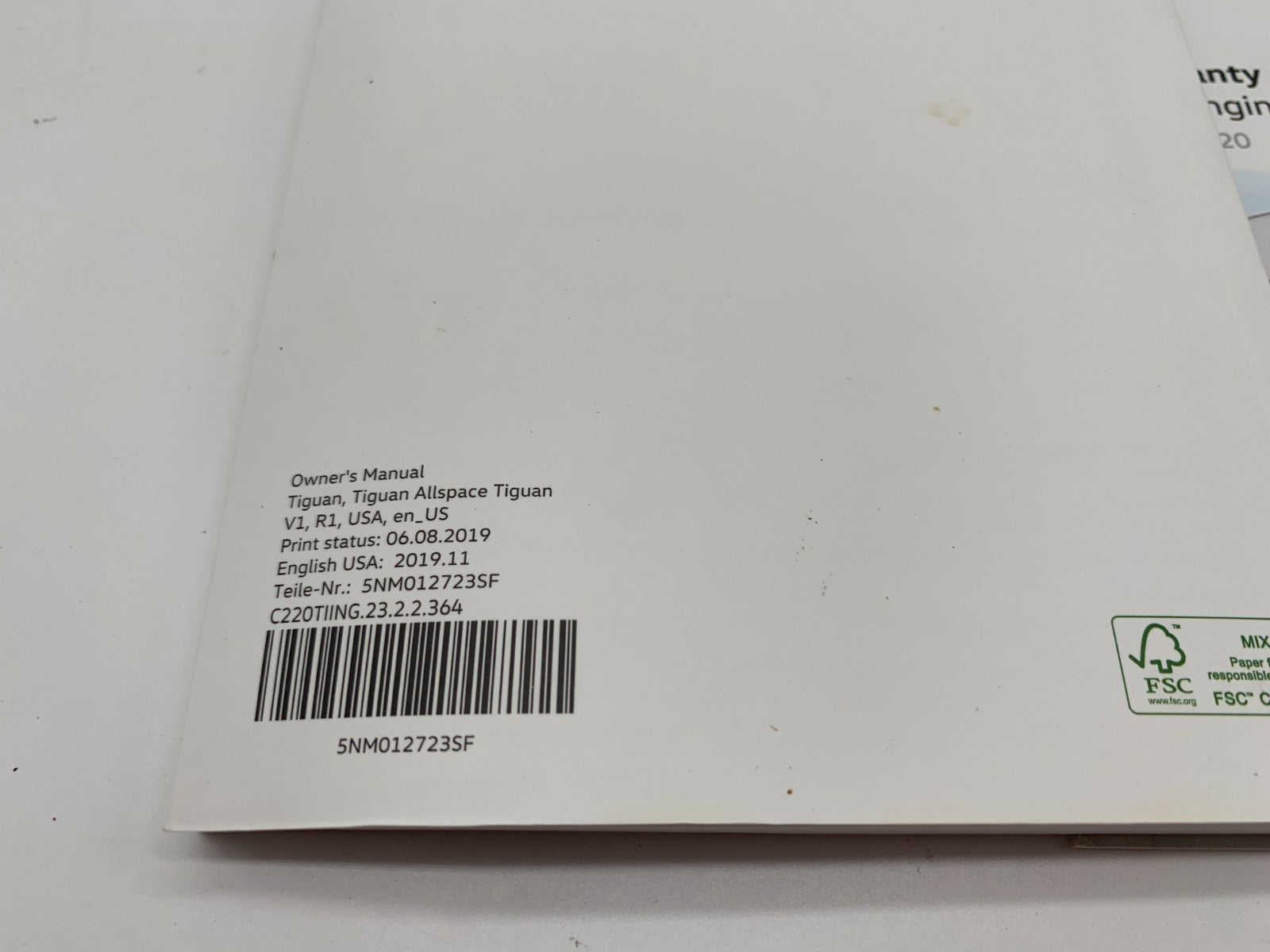 2019 Volkswagen Tiguan Tigan Allspace Owners Manual Set with Case OEM B01B04049