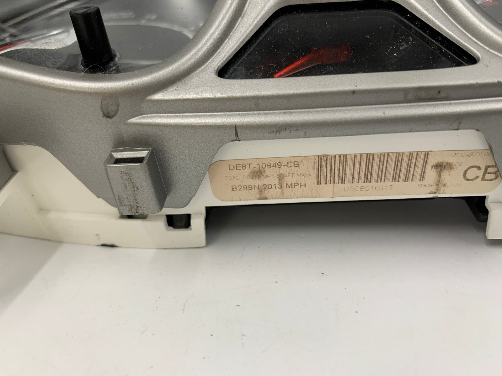 2012-2013 Ford Fiesta Speedometer Instrument Cluster 28,134 Miles OEM C04B66004