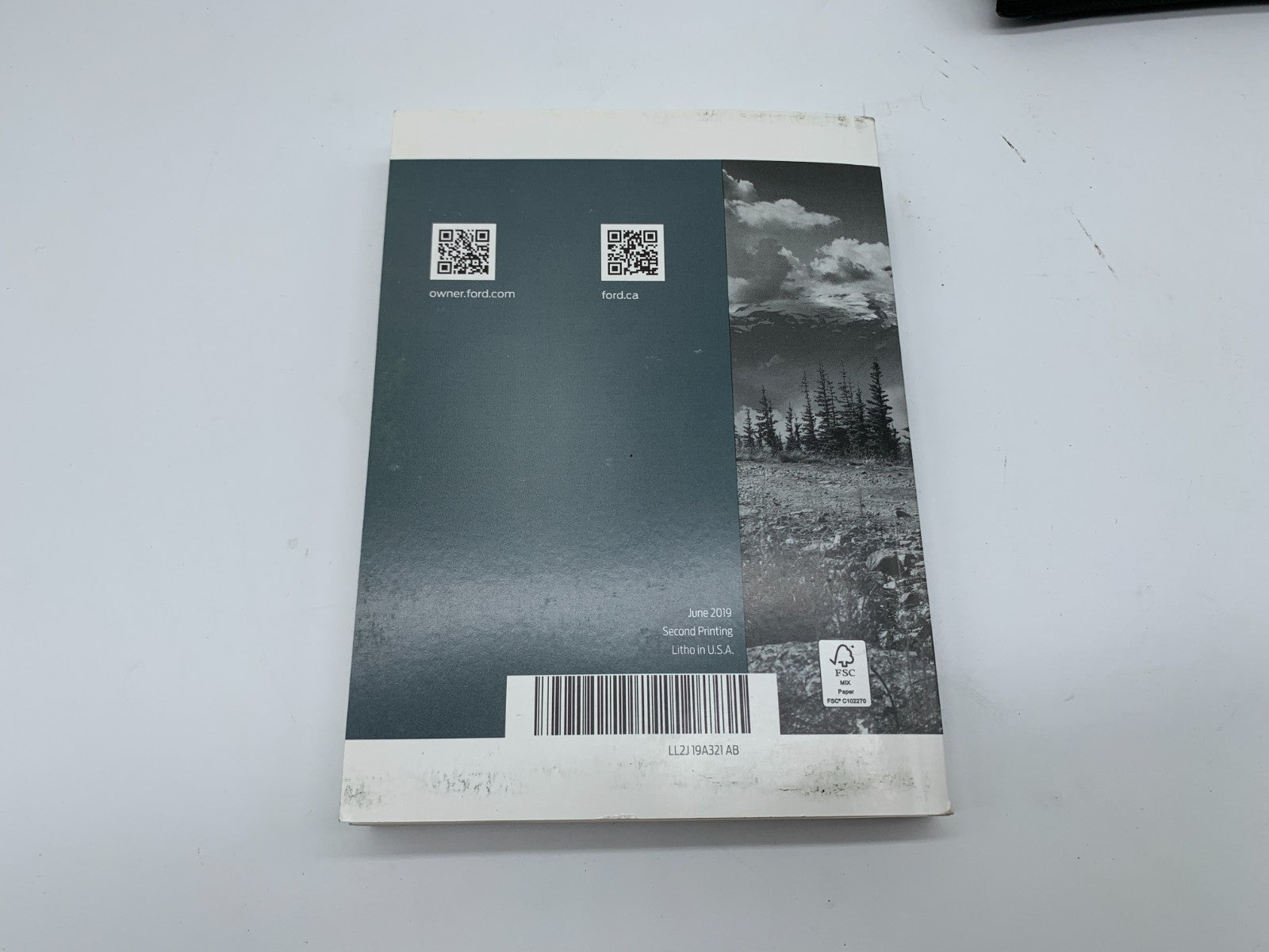 2020 Ford Explorer Owners Manual Set with Case OEM A01B51005