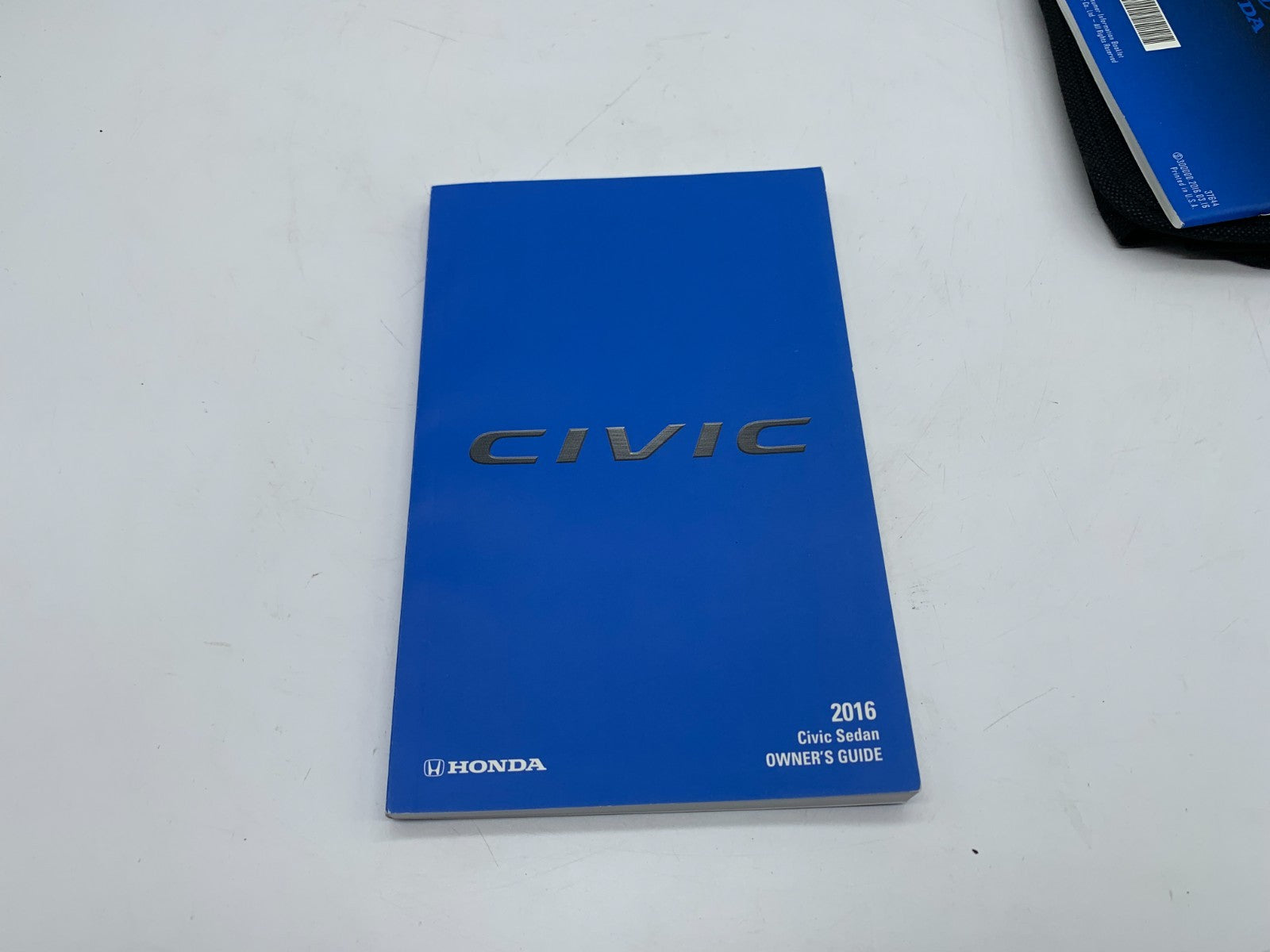 2016 Honda Civic Sedan Owners Manual Set with Case OEM A02B50018
