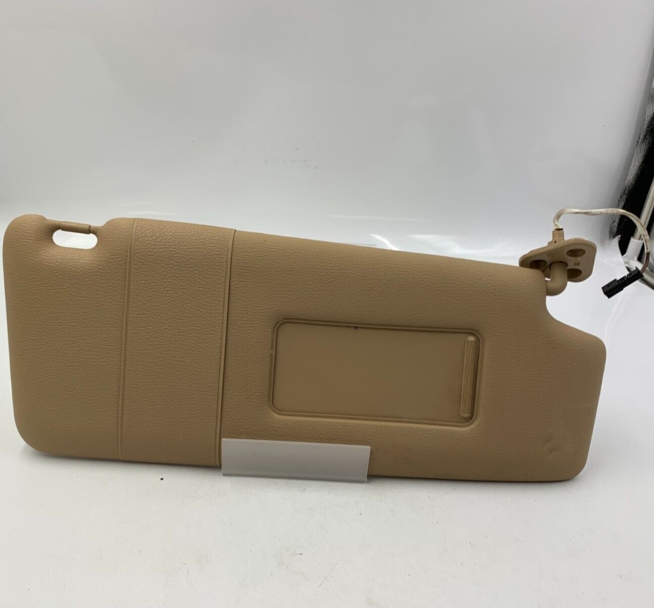 2007-2010 BMW X3 Passenger Sun Visor Illuminated Tan OEM D04B11048