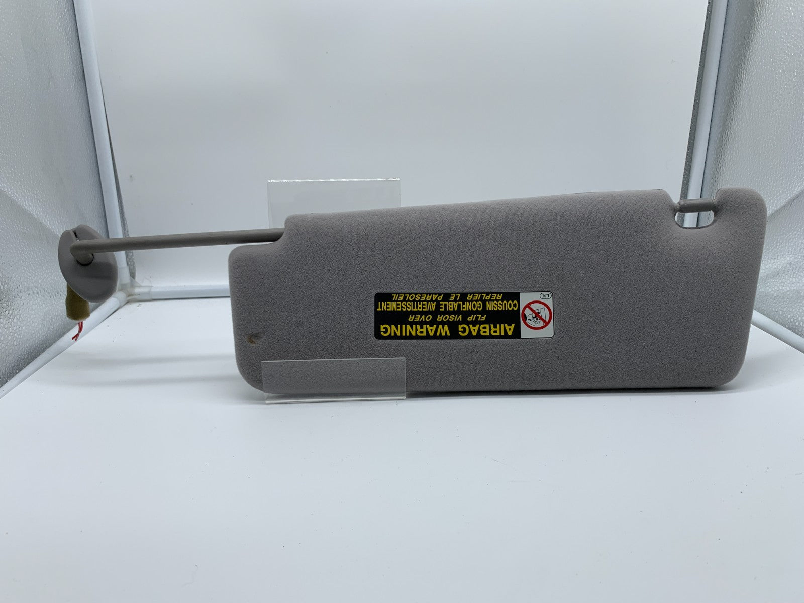 2005-2006 Lexus ES330 Passenger Sun Visor Gray Illumination B03B47065