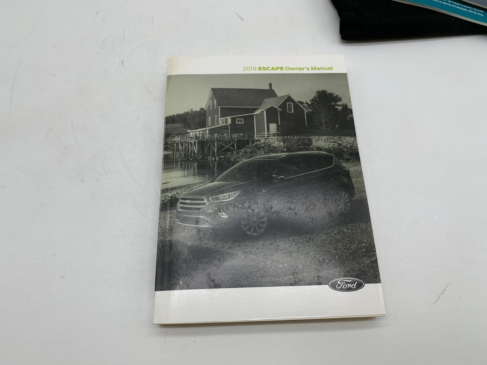 2019 Ford Escape Owners Manual Set with Case OEM B01B04003