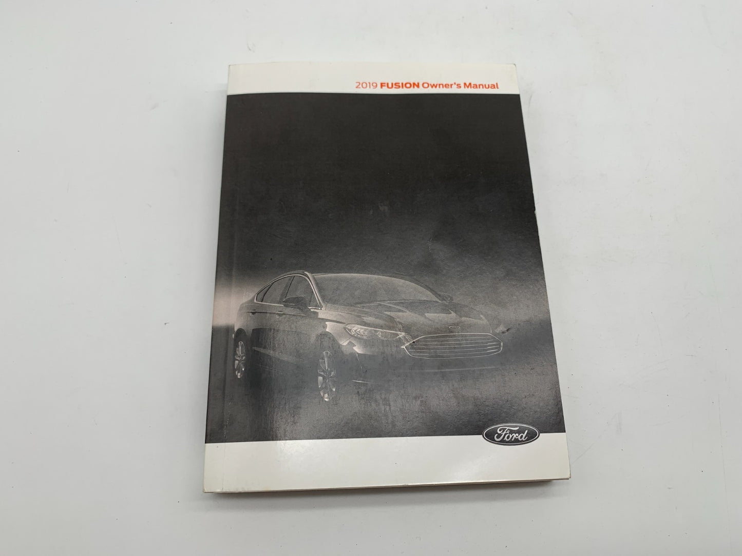 2019 Ford Fusion Owners Manual Set with Case OEM E01B59014