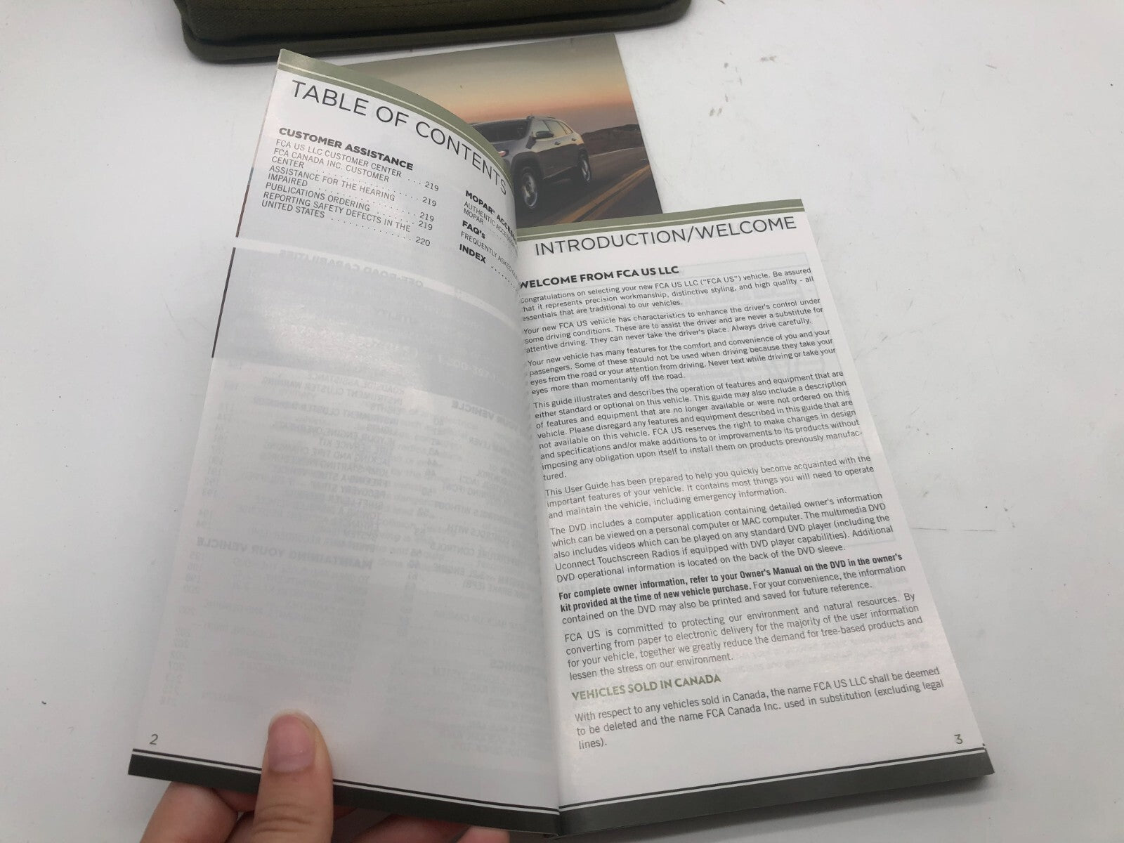 2016 Jeep Cherokee Owners Manual Set with Case OEM A03B35057