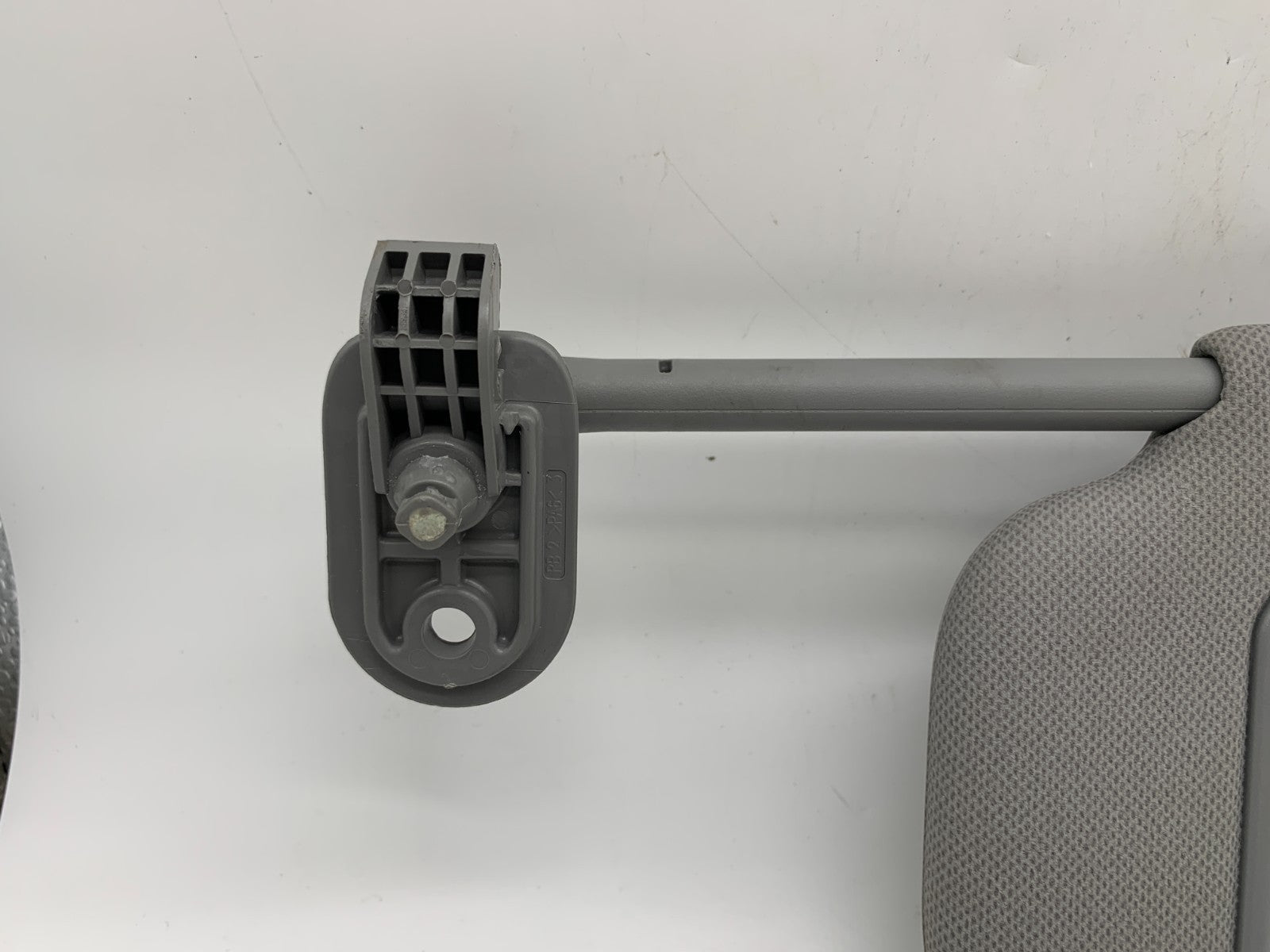 2014-2017 Hyundai Accent Driver Sun Visor Gray OEM C01B01006