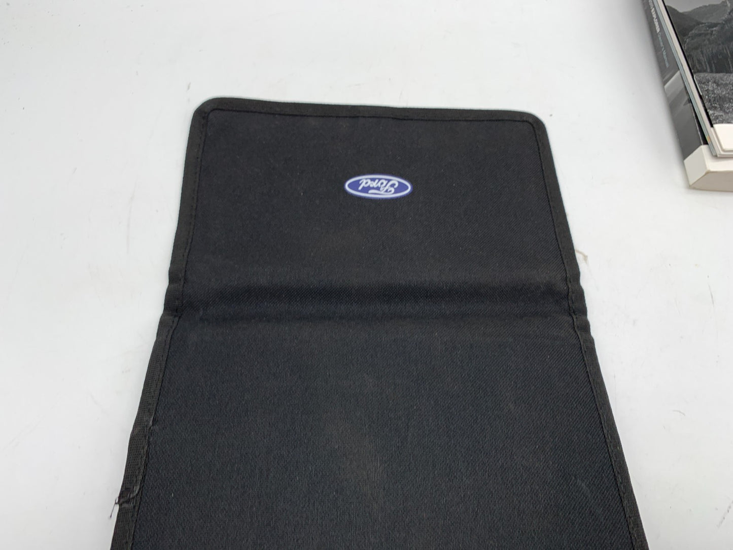 2019 Ford Explorer Owners Manual Set with Case OEM D02B20019