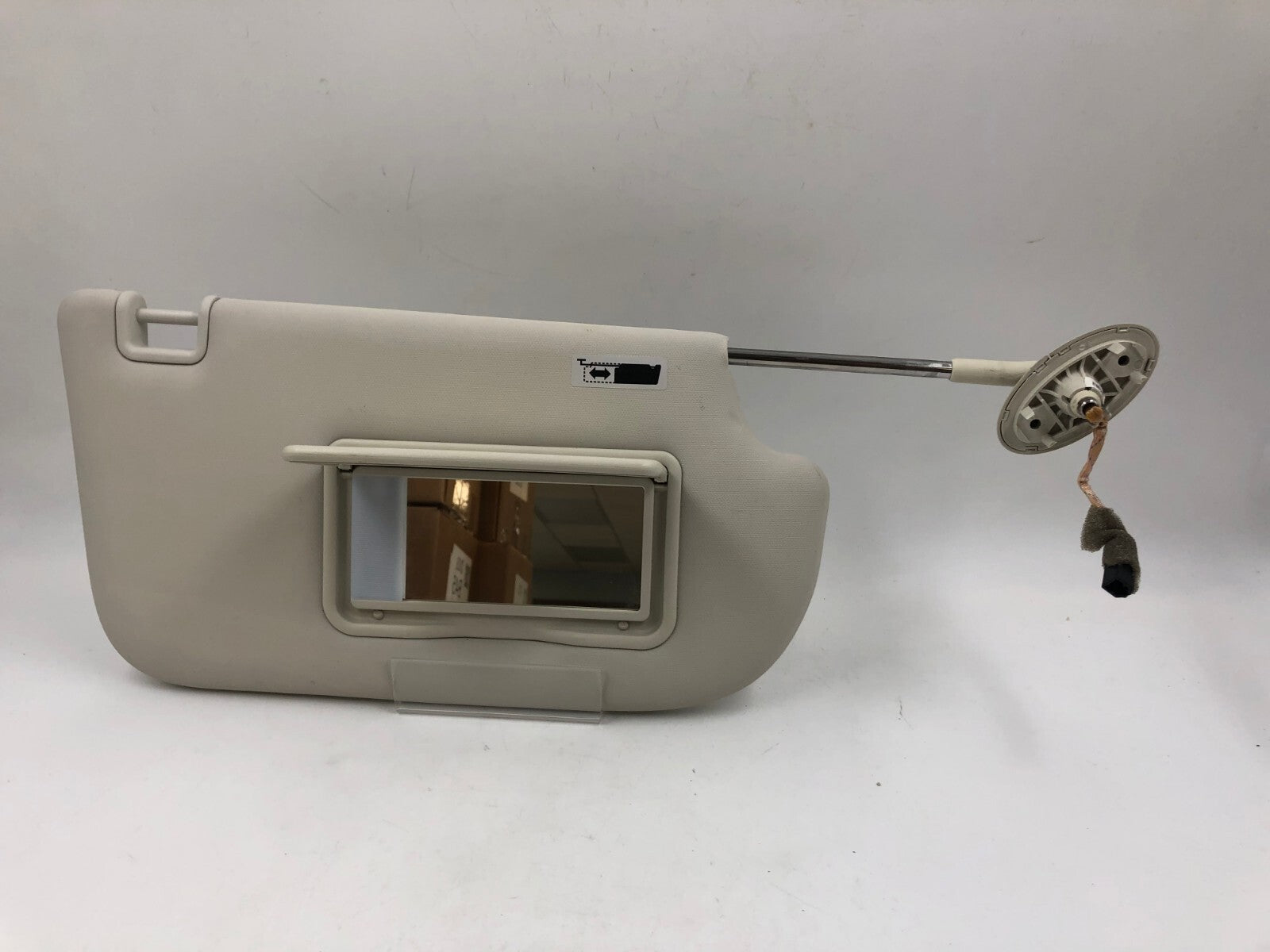 2013-2019 Ford Escape Passenger Sun Visor Ivory Illumination OEM D02B23026