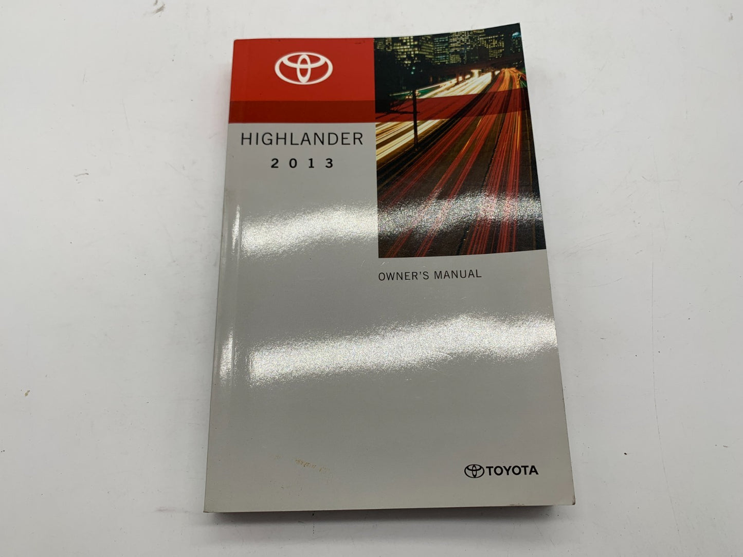 2013 Toyota Highlander Owners Manual Set with Case OEM B03B23019