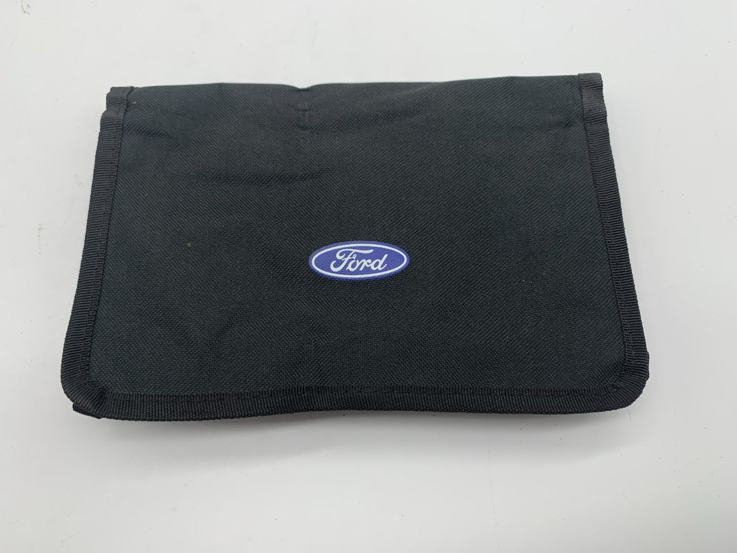 2020 Ford Explorer Owners Manual Set with Case OEM B03B56005