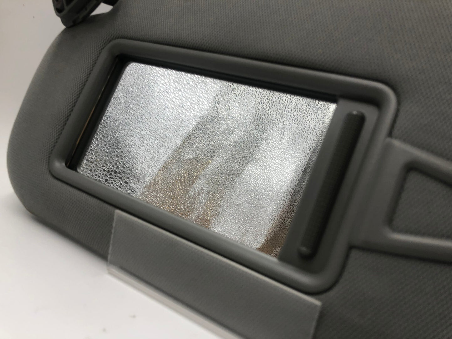 2011-2015 Kia Sorento Driver Sun Visor Gray OEM D02B29009