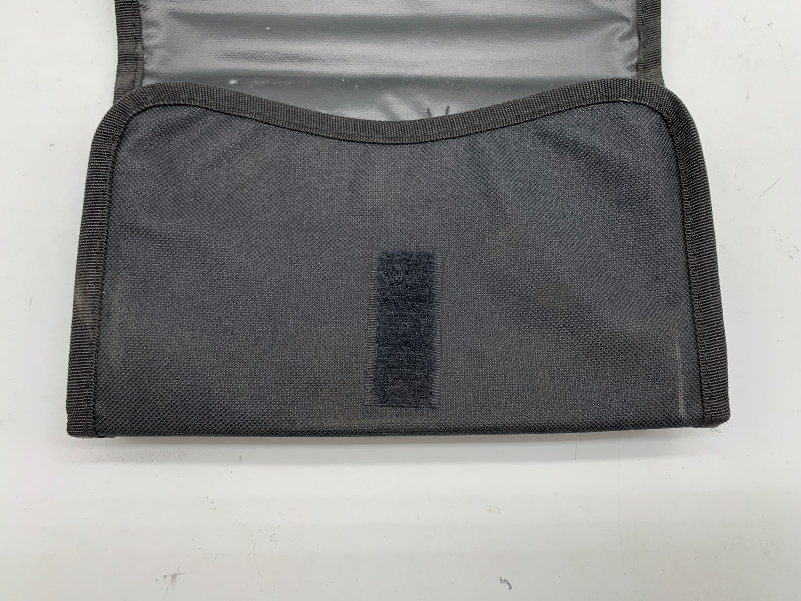 2016 Ford Mustang Owners Manual Set with Case OEM C02B04037