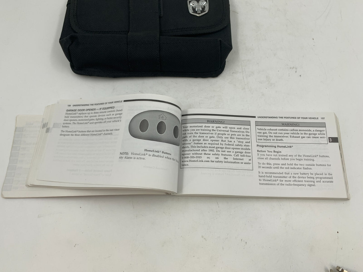 2009 Dodge Journey Owners Manual with Case OEM C03B36005