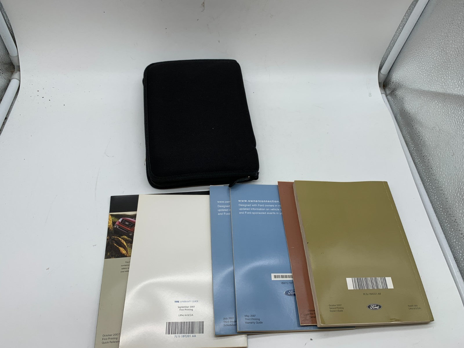 2008 Ford F150 F-150 Owners Manual Set with Case OEM R01B18021