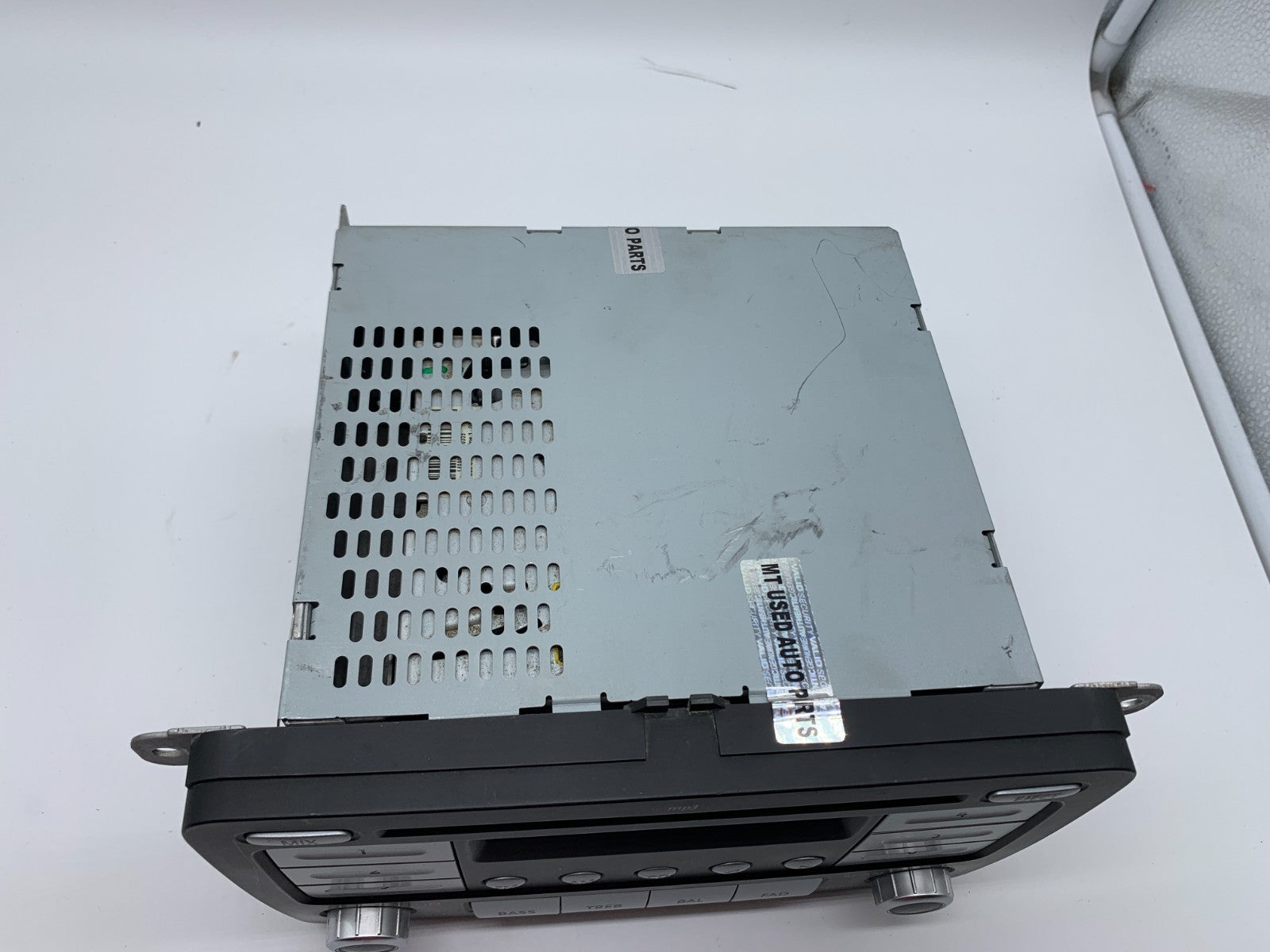 2009-2017 Volkswagen Tiguan AM FM CD Player Radio Receiver OEM C04B23010