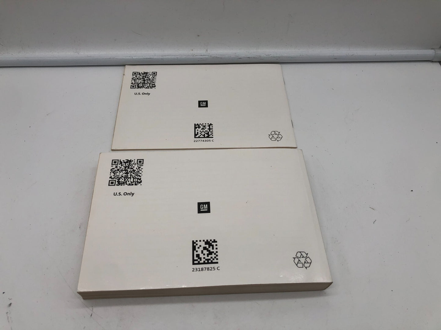 2014 Chevrolet Silverado Owners Manual Set OEM A04B54045