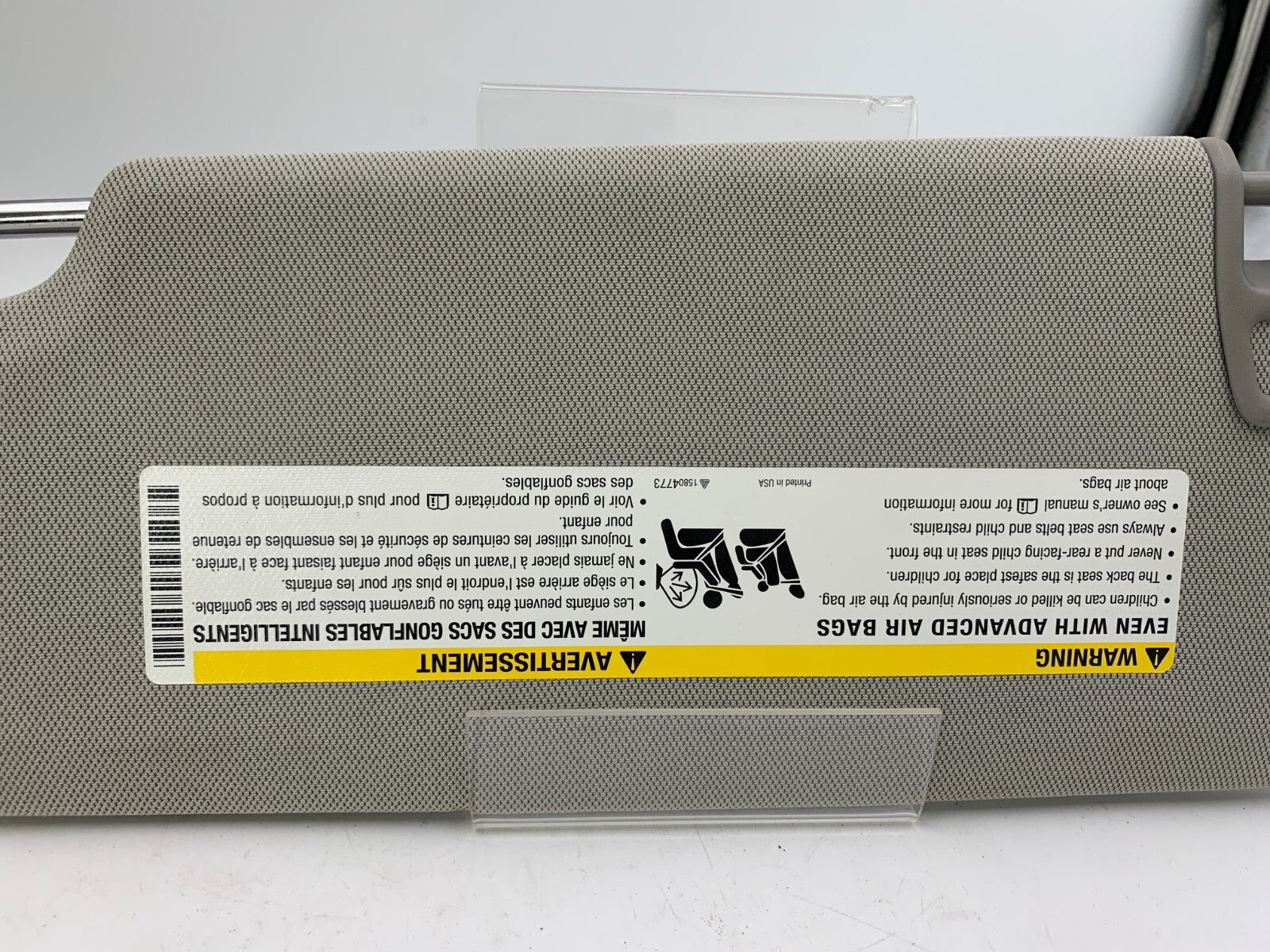 2013-2016 Chevrolet Malibu Passenger Sun Visor Gray Illuminated OEM B02B19064