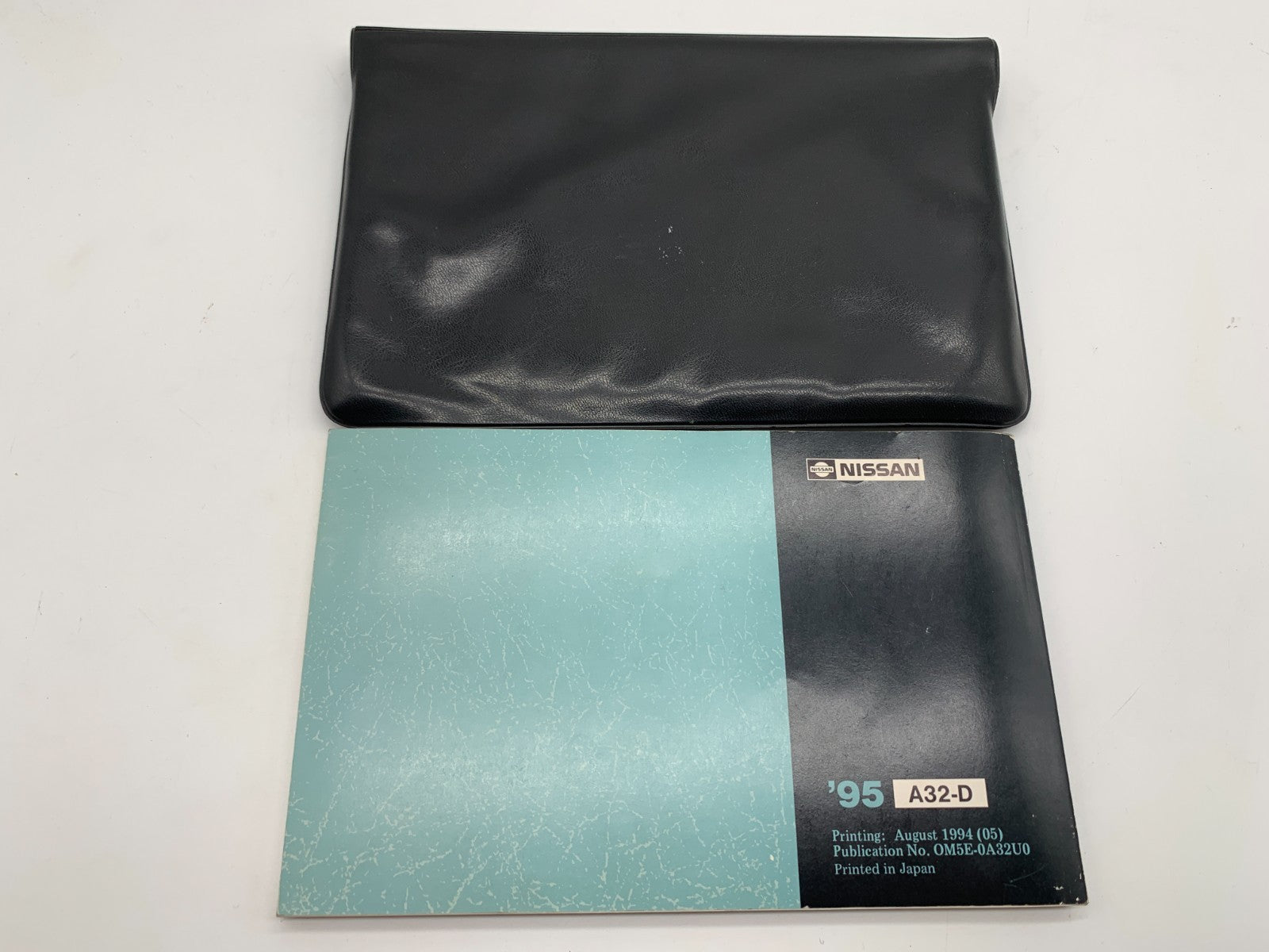 1995 Nissan Maxima Owners Manual with Case OEM C01B50013