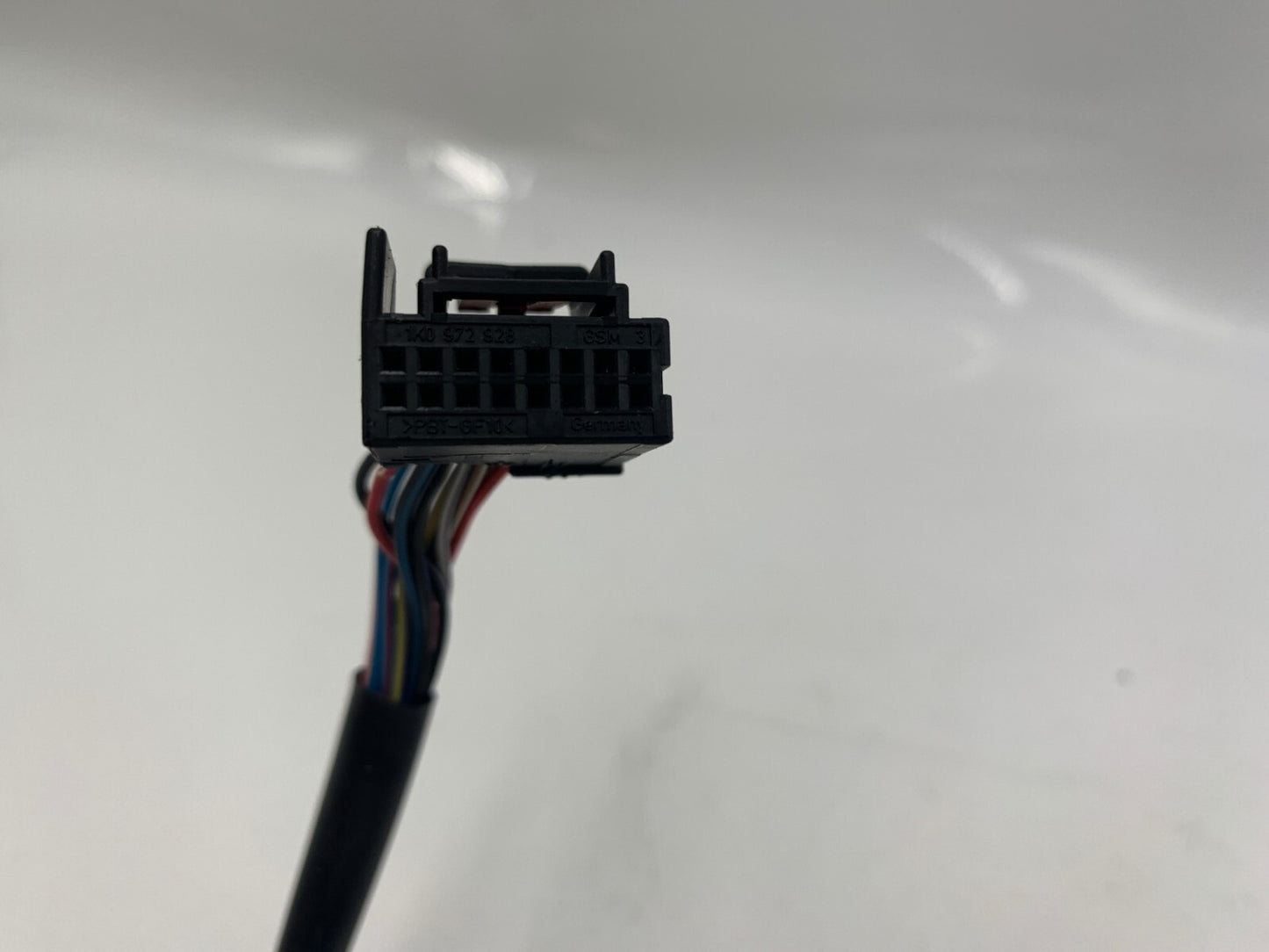 2007-2008 Audi S6 Passenger Side Power Door Mirror Silver No Mirror E04B12015