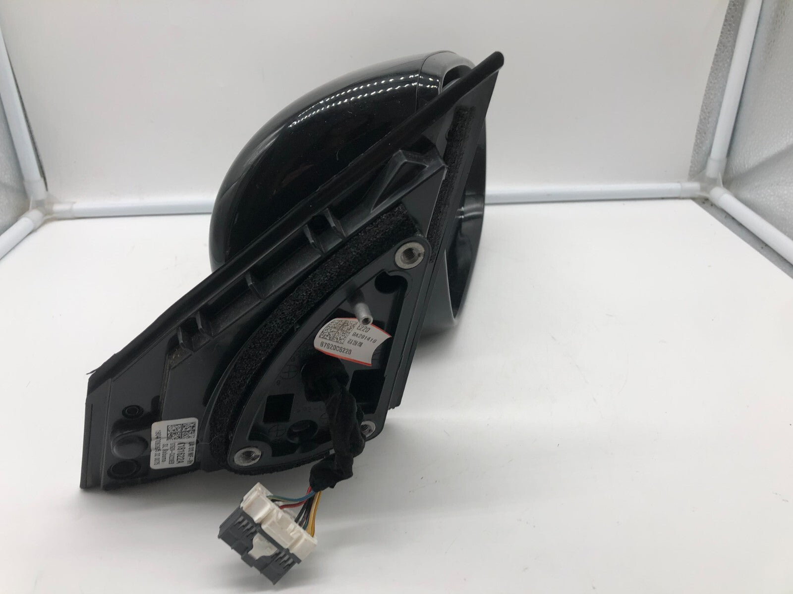 2017-2020 Kia Sorento Passenger Side View Power Door Mirror Black OEM A04B50042