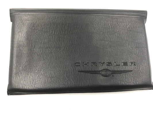 2005 Chrysler Pacifica Owners Manual with Case OEM C01B32028